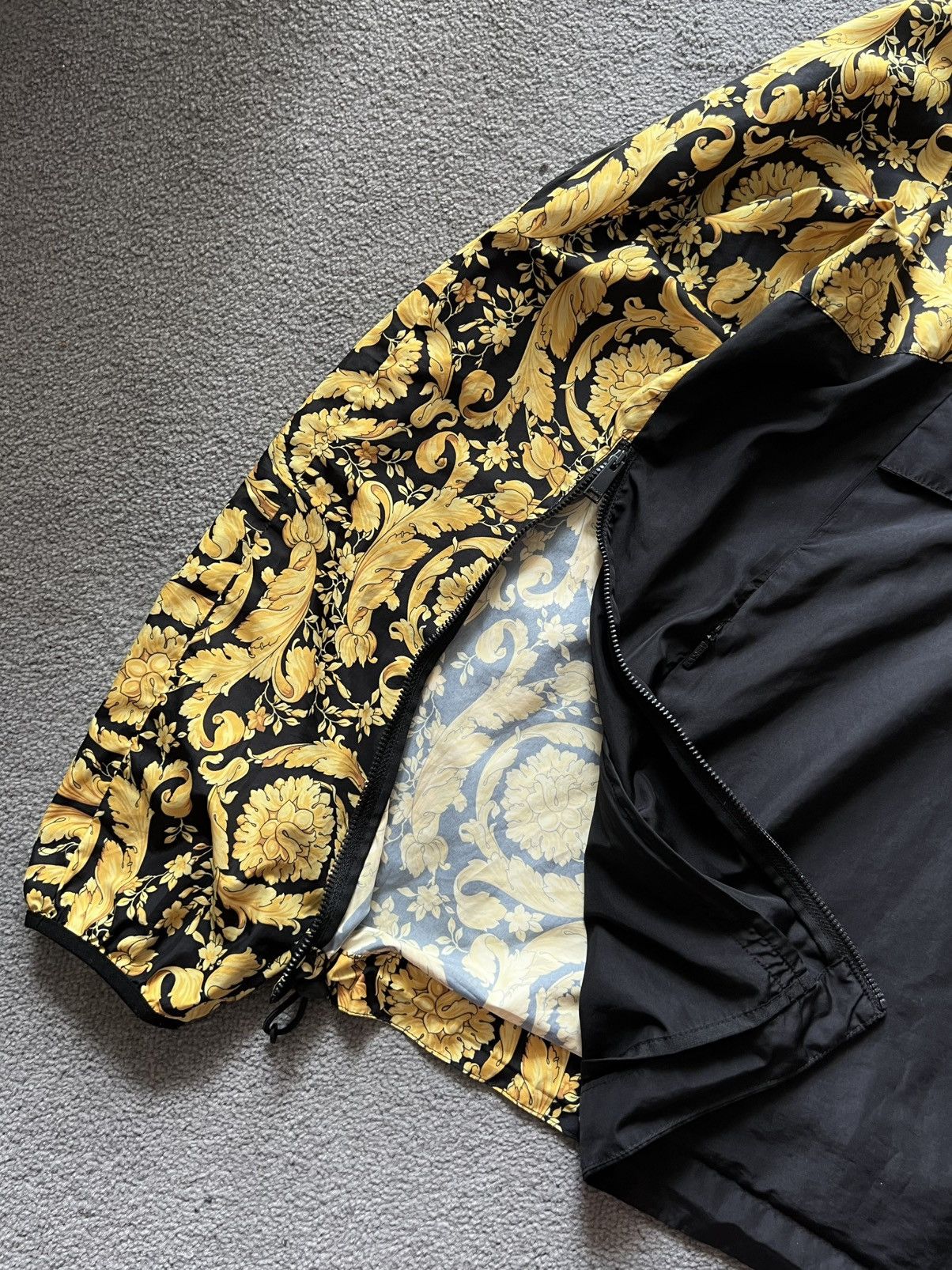 Versace Versace Barocco Windbreaker Jacket Size US XL / EU 56 / 4 - 5 Thumbnail