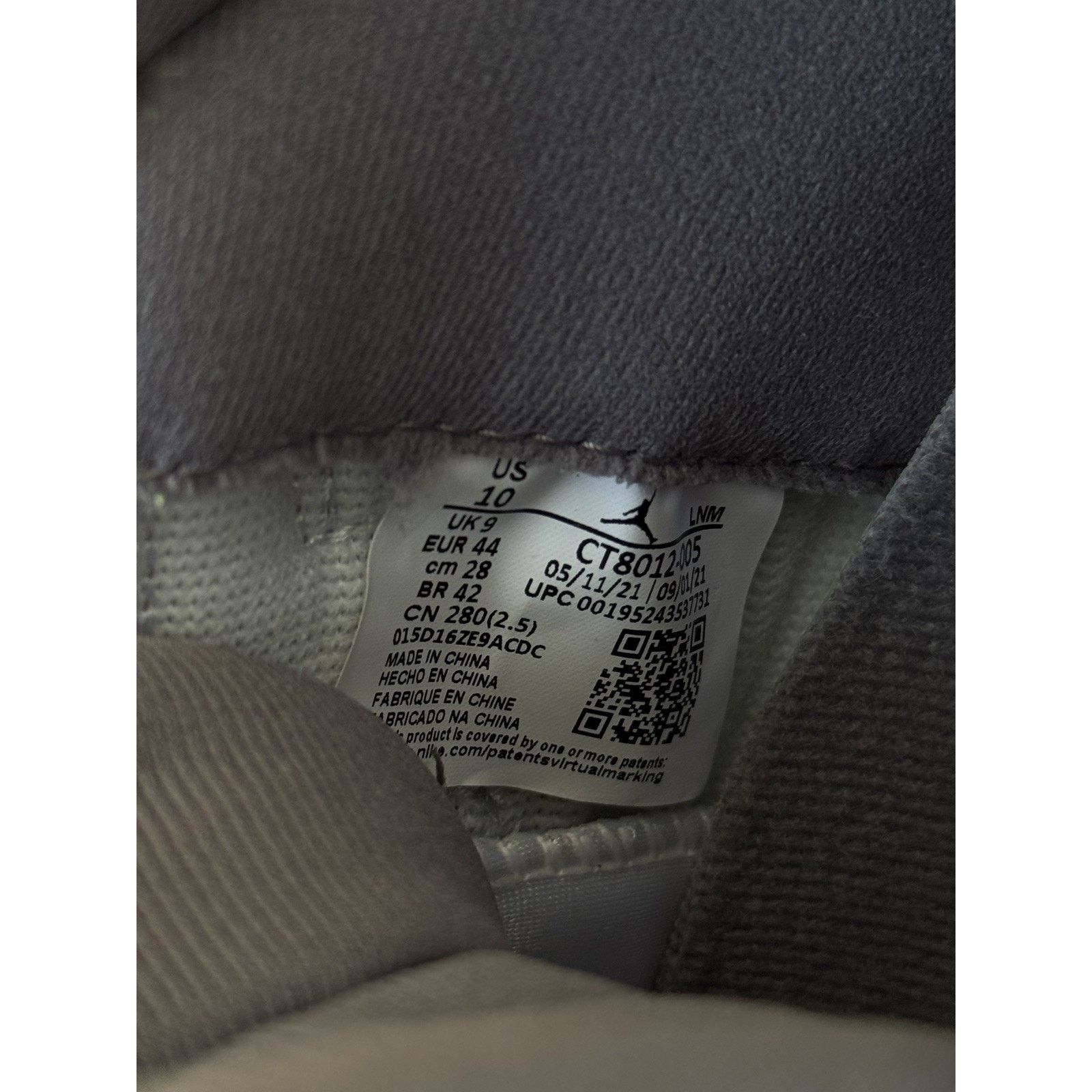 Jordan Brand Air Jordan 11 Retro Cool Grey High-Top size 10 ( No Box ) Size US 10 / EU 43 - 8 Thumbnail