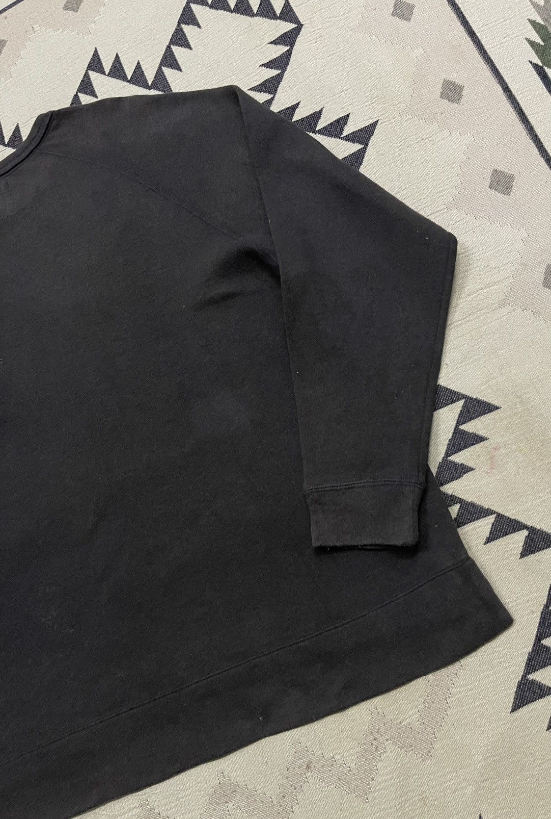 Number (N)ine 2000s NUMBER (N)INE SWEATSHIRT SINGLE POCKET SMALL LOGO Size US L / EU 52-54 / 3 - 13 Thumbnail