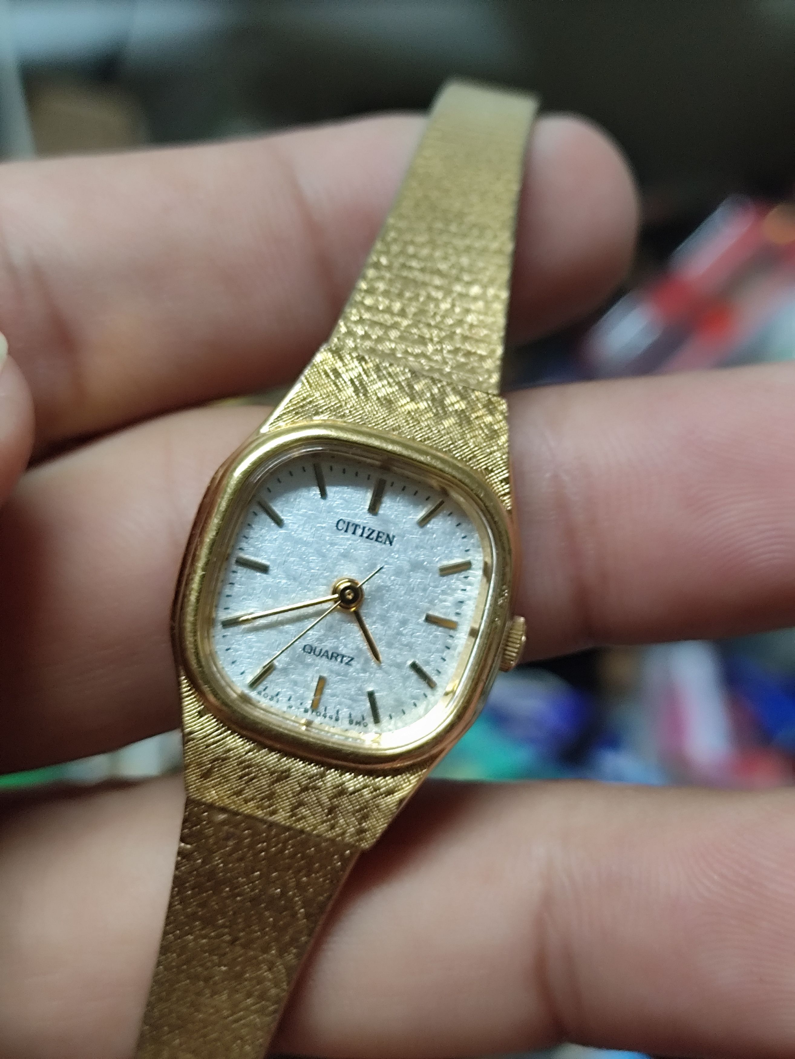 Citizen × Japanese Brand × Vintage Vintage CITIZEN QUARTZ Ladies Luxury Watch JAPAN MADE Size ONE SIZE - 1 Thumbnail