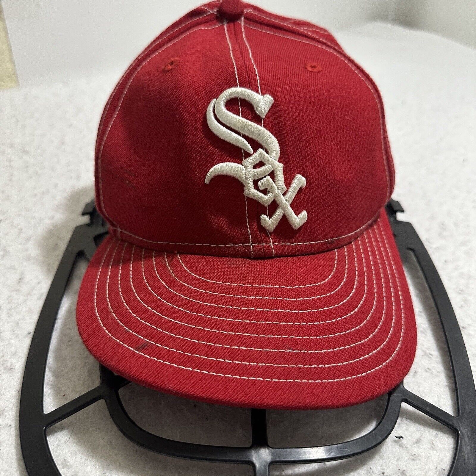 New Era MLB Chicago White Sox 7 1/4 Inch Fitted Baseball Cap Red Hat Size ONE SIZE - 2 Thumbnail