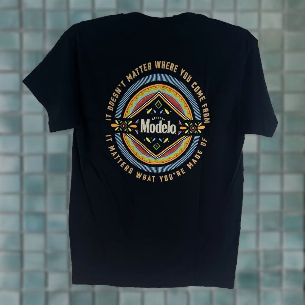 Vintage VINTAGE Modelo Beer Graphic T-Shirt Men Size S Black 90s Athletic Crew Neck Short Sleeve Size US S / EU 44-46 / 1 - 1 Thumbnail