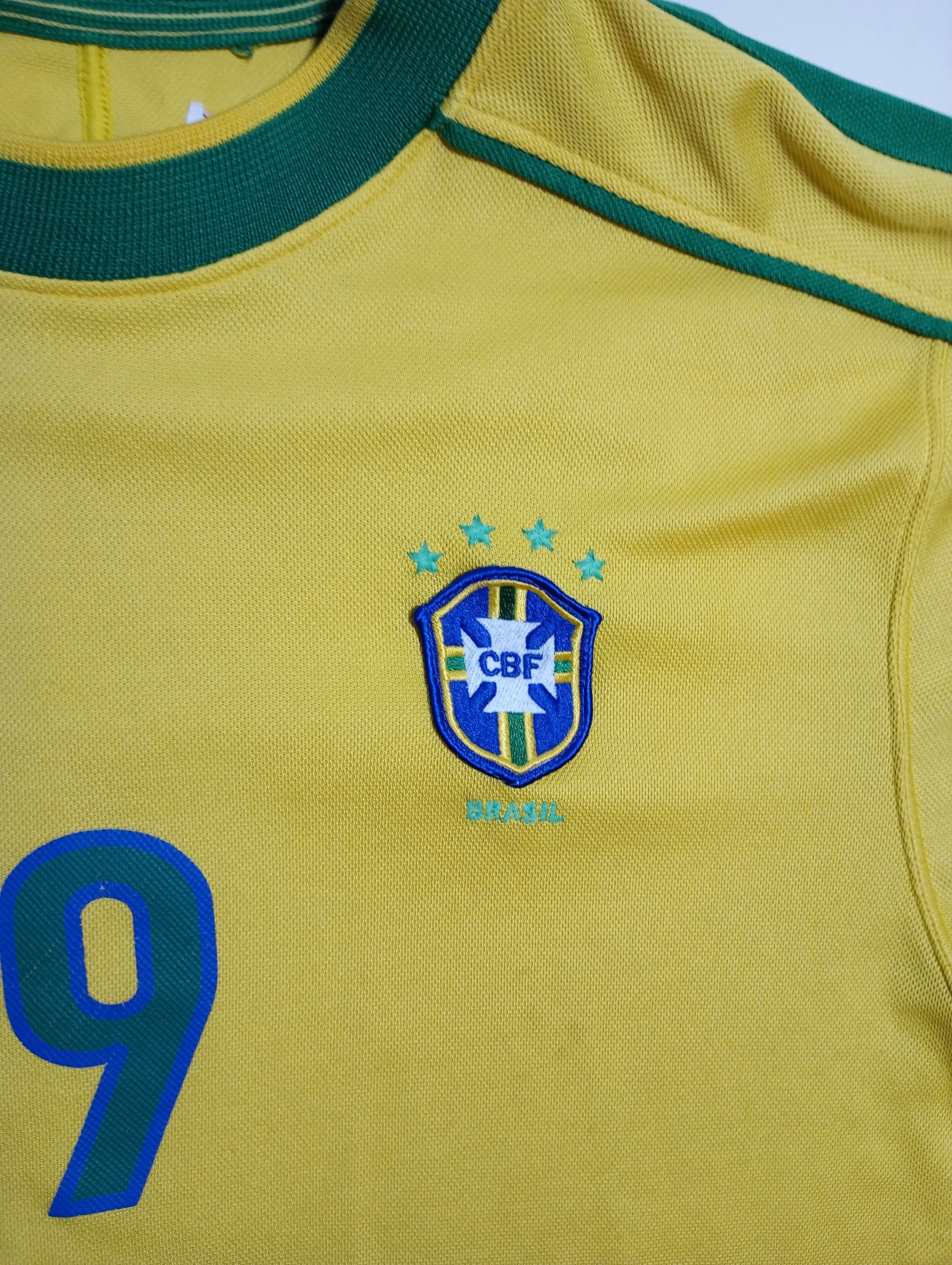 Nike Nike Brazil Jersey #9 Ronaldo 1998 Vintage Size US S / EU 44-46 / 1 - 10 Thumbnail