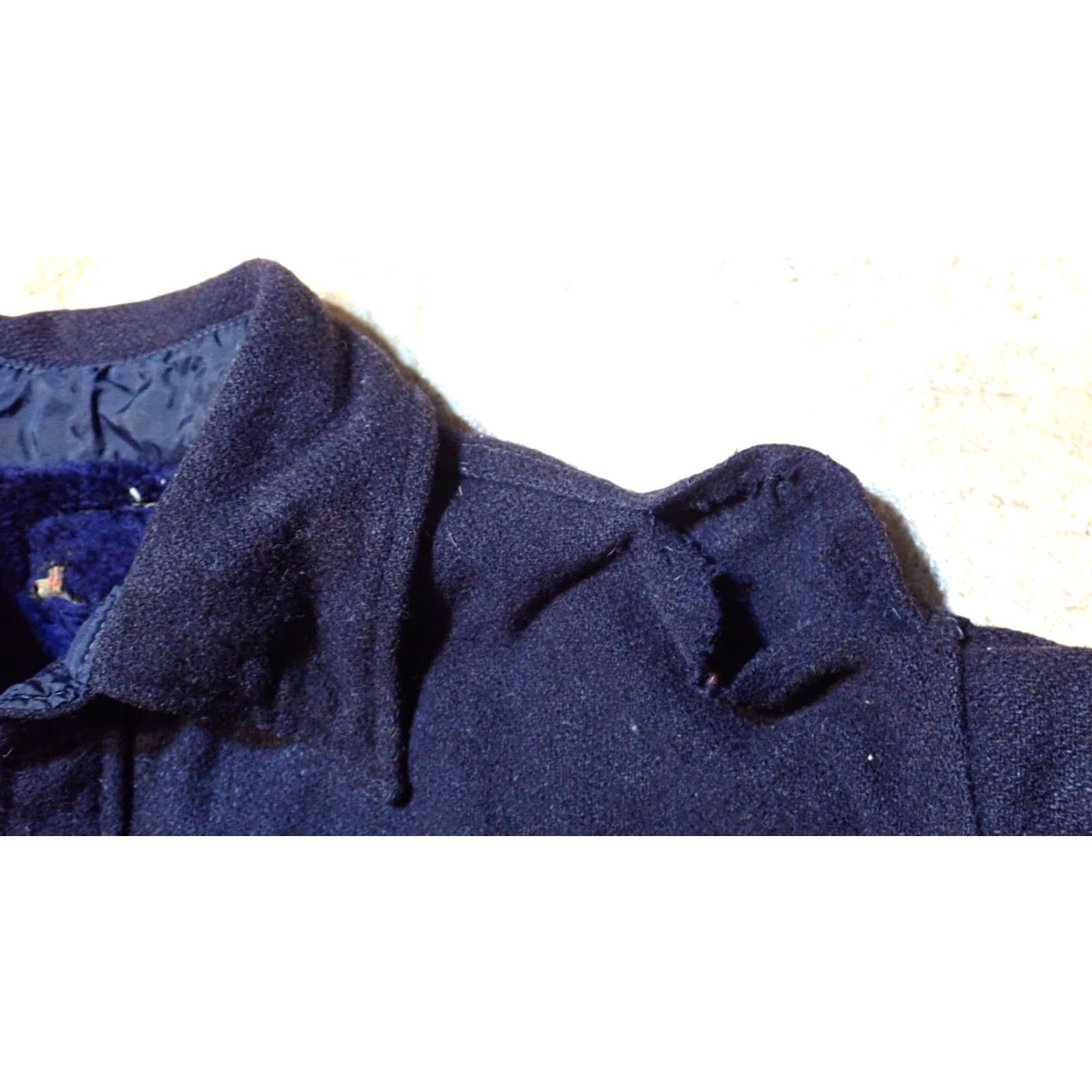 Vintage VINTAGE CPO Shirt For Repair 50s 60s Distressed Heavy Wool Button Up Navy Wool Jacket - Mens L Size US L / EU 52-54 / 3 - 6 Thumbnail