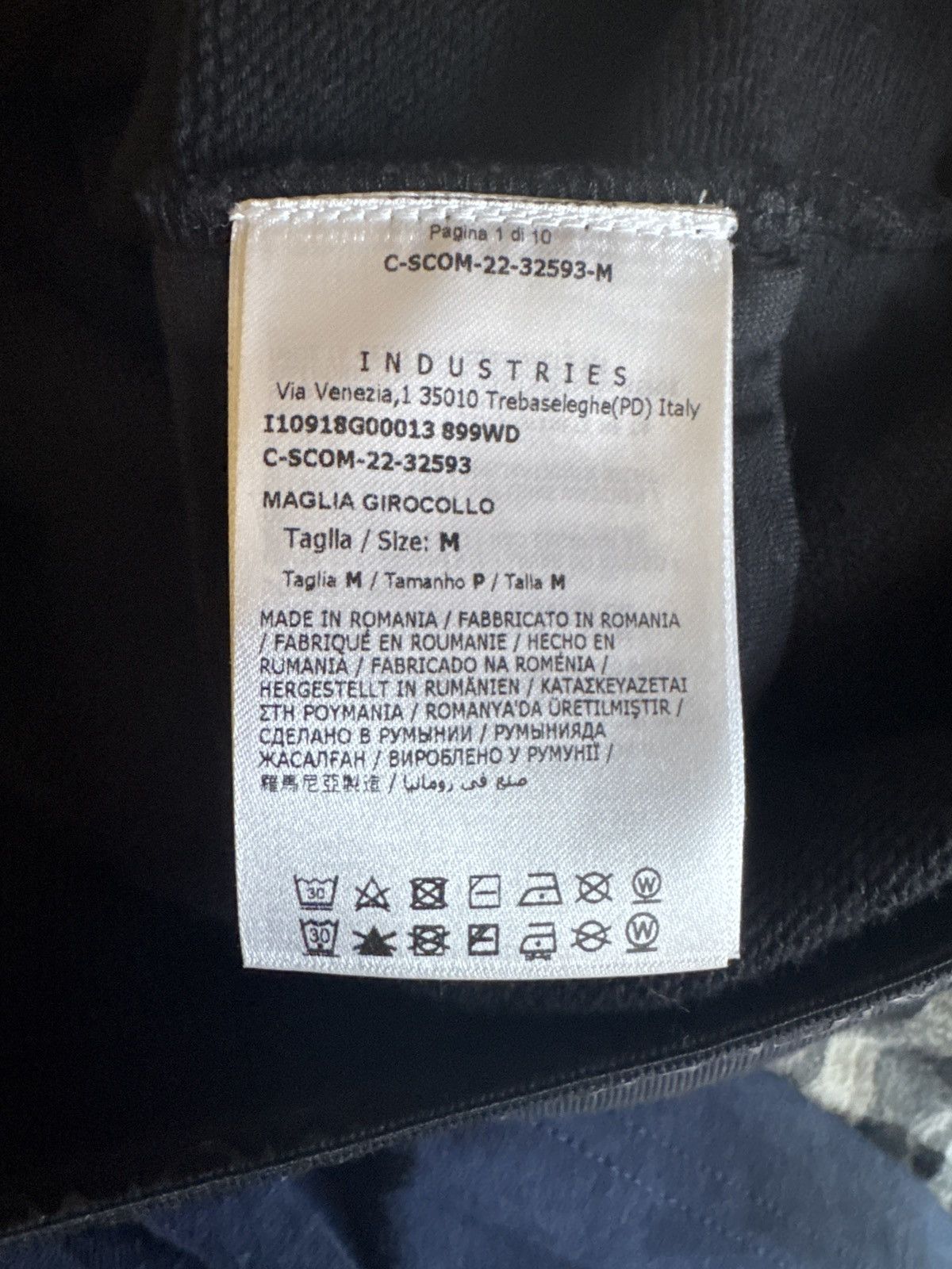 Moncler Moncler Reflective Logo Print Crewneck Size US M / EU 48-50 / 2 - 7 Thumbnail