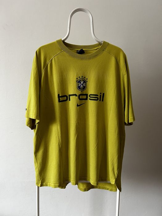 Nike Brazil Center Swoosh T-Shirt Yellow XL