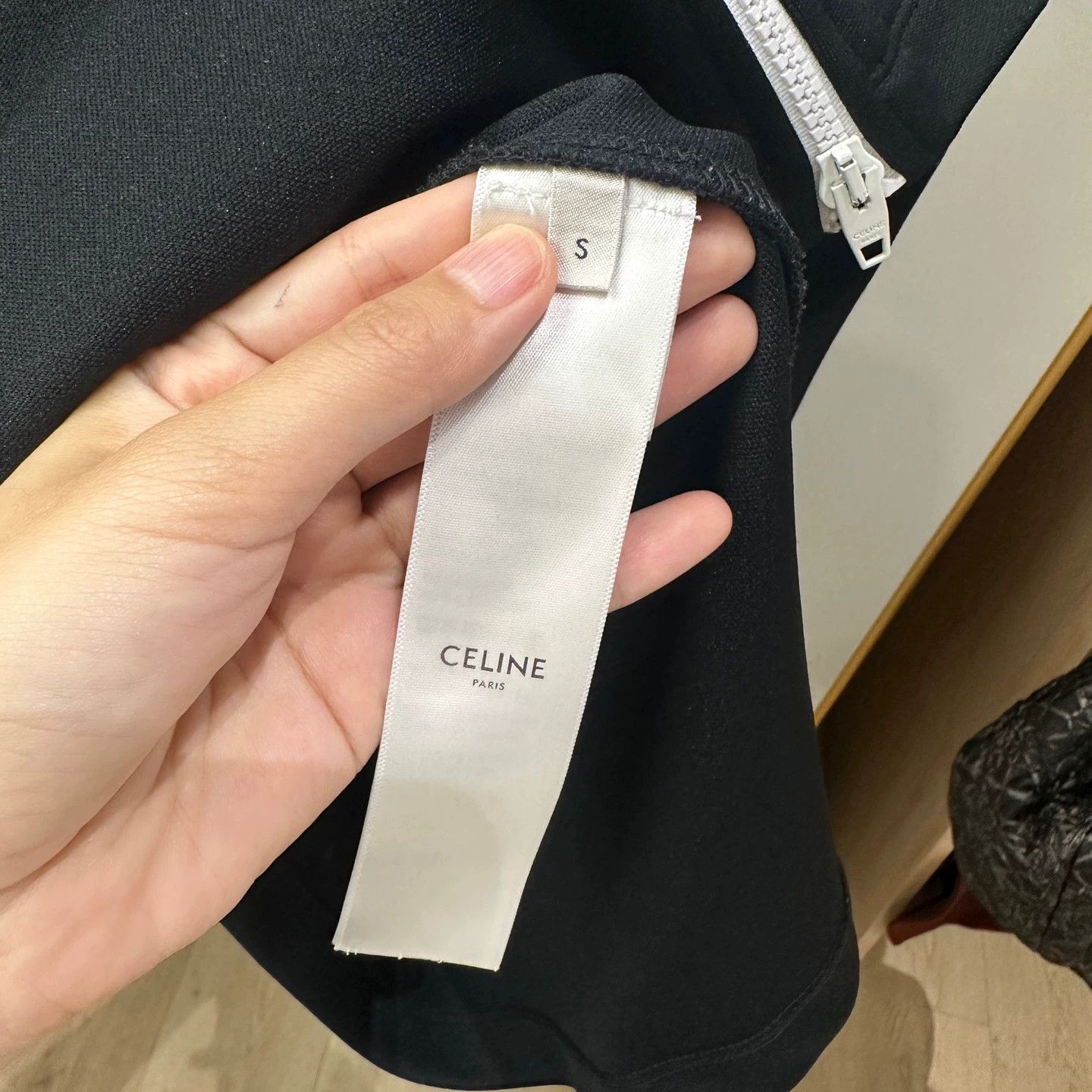Celine Celine apr267 new black embroidered Triomphe long zip coat S Size S / US 4 / IT 40 - 6 Thumbnail