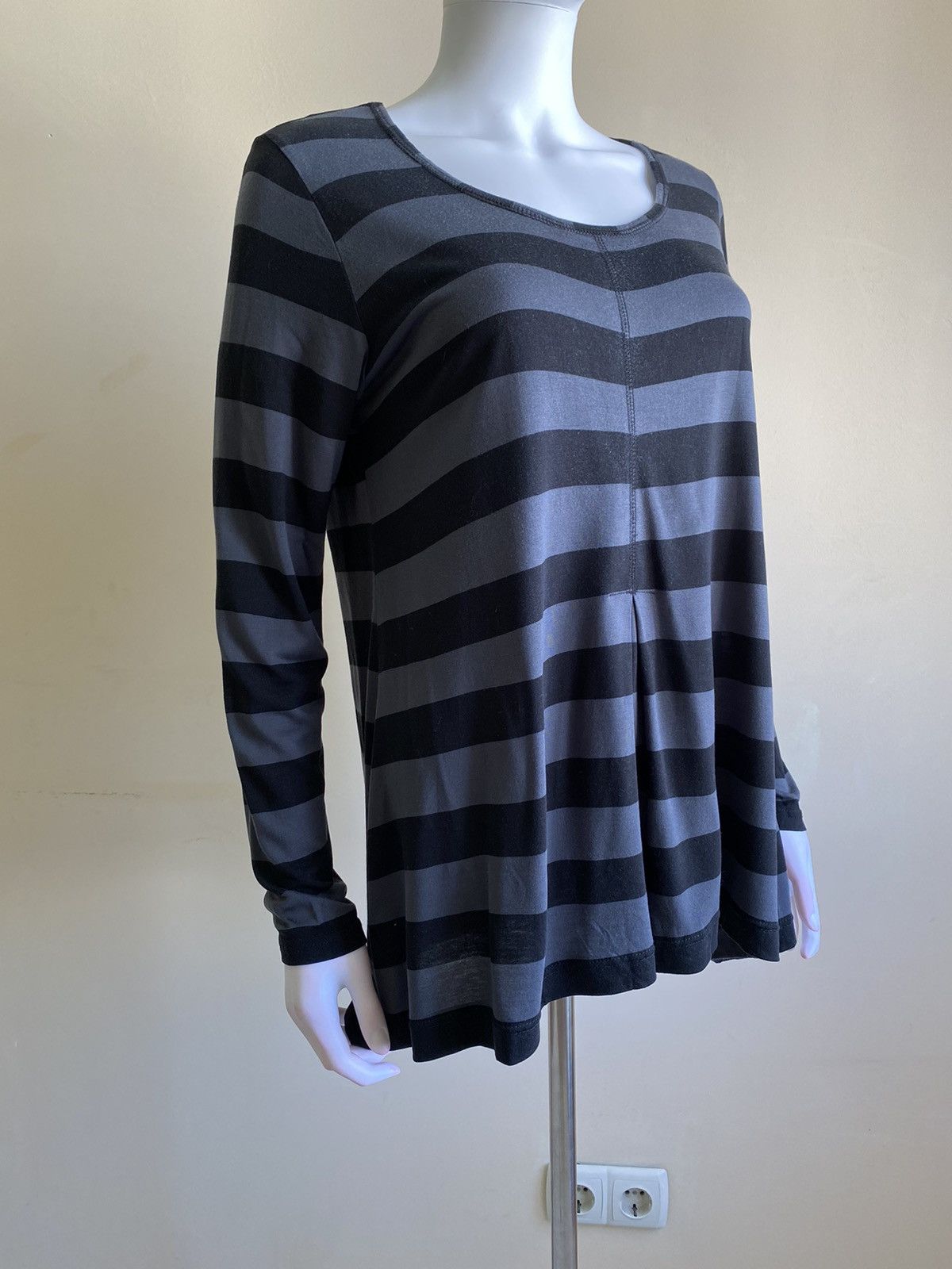Gudrun Sjoden Gudrun Sjoden Womens Striped Black/Grey Long Sleeve Top Size M / US 6-8 / IT 42-44 - 4 Thumbnail