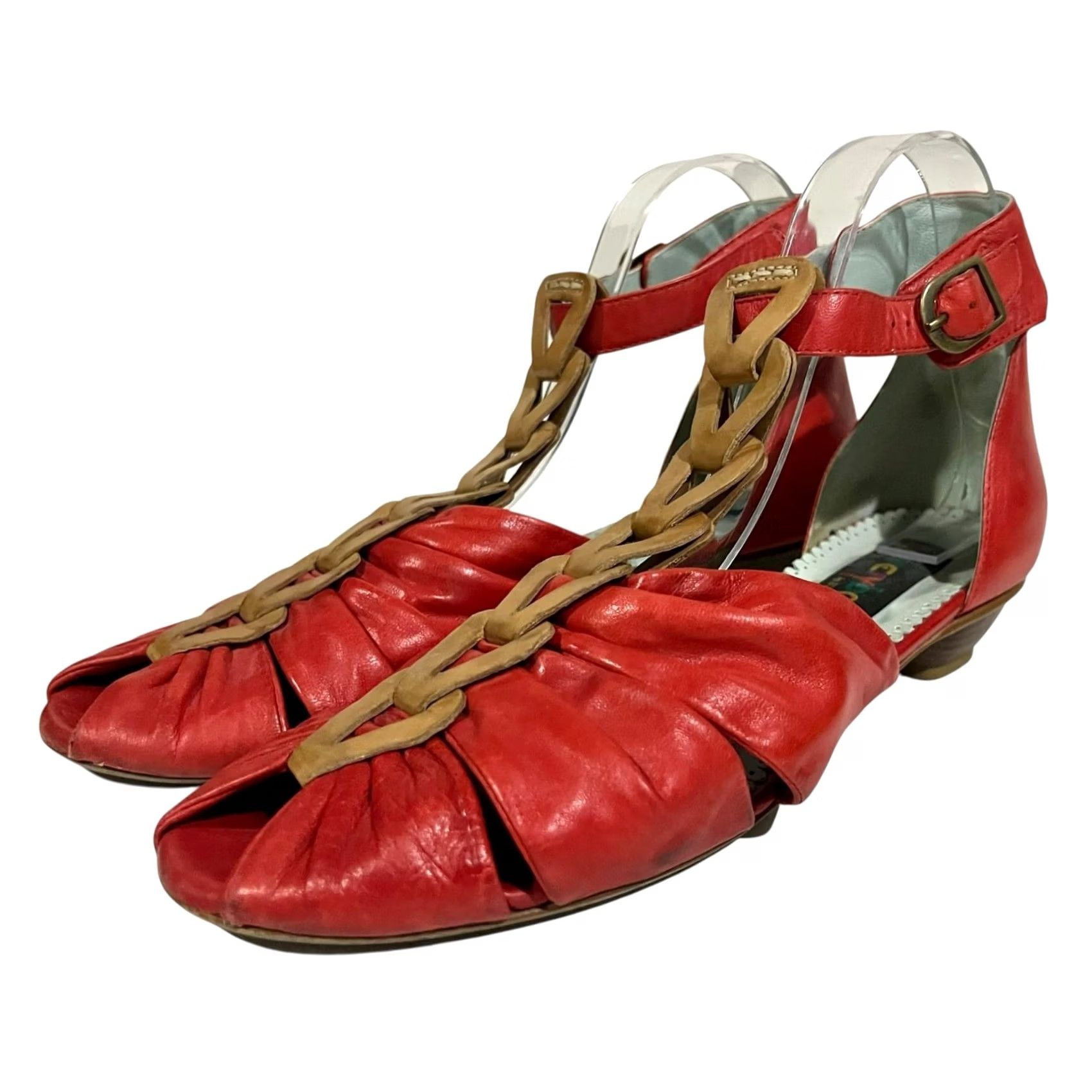 Vintage Everybody by B.Z. Moda Sandals Womens EU 40.5 Red & Tan Leather Ankle Buckle Heel Sandal Shiny Strappy Party/Cocktail Shoes Size US 10 / IT 40 - 4 Thumbnail