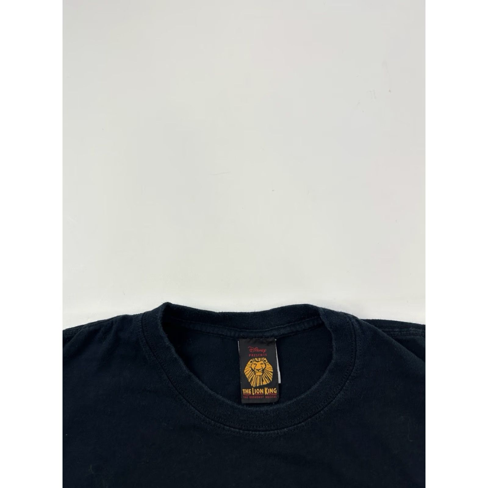 Disney The Lion King Shirt Adult XL Broadway Musical Pullover Crew Neck Short Sleeve Size US XL / EU 56 / 4 - 3 Thumbnail