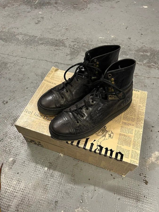 Designer × John Galliano × Vintage 2000s John Galliano Black Eroded Leather High Shoes Size US 7 / EU 40 - 4 Thumbnail