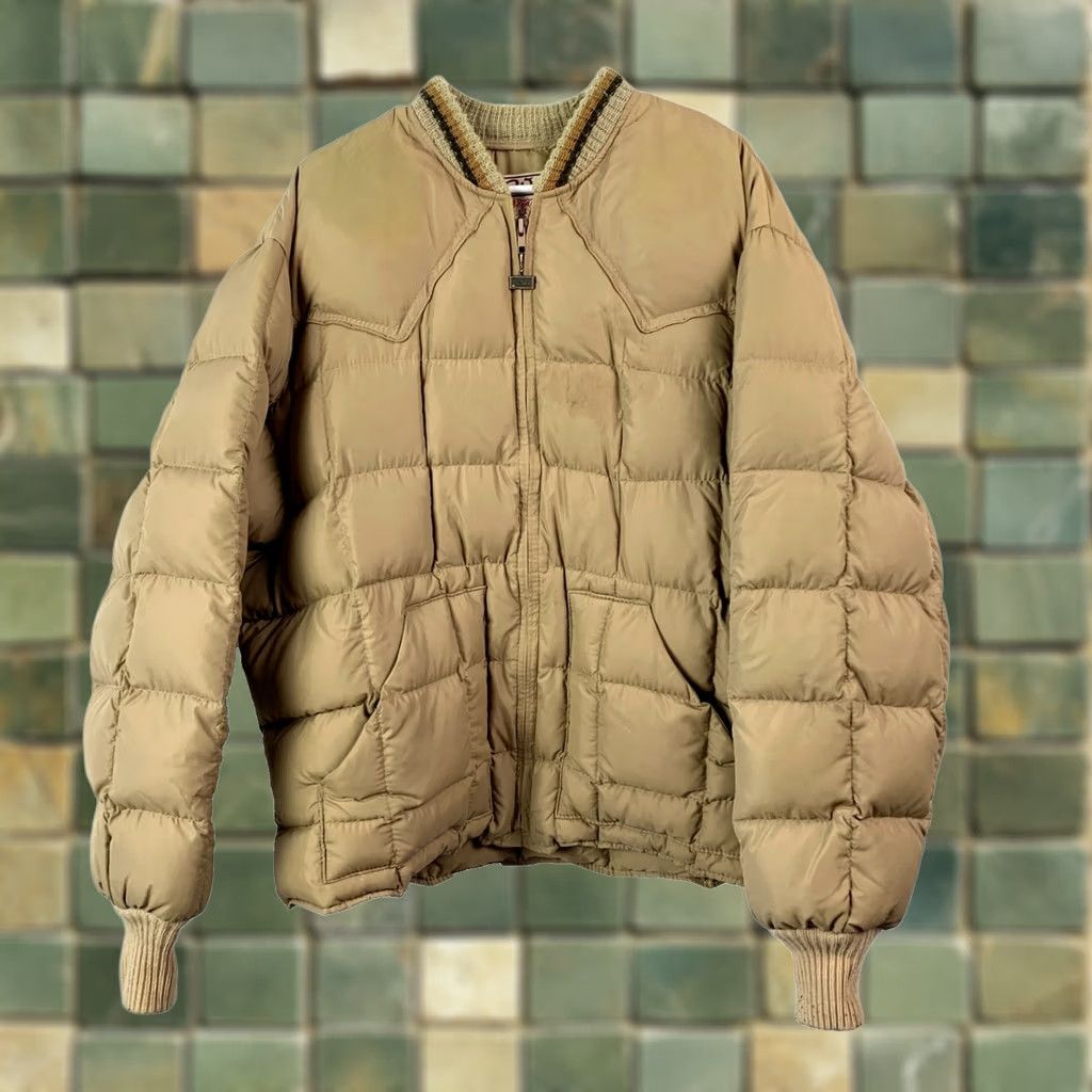 Walls VINTAGE Walls Blizzard-Pruf Down Tan Puffer Jacket Coat 2XL Nylon Brown 1970s USA Mens Manufactured Puffer Jacket Size US XXL / EU 58 / 5 - 1 Thumbnail
