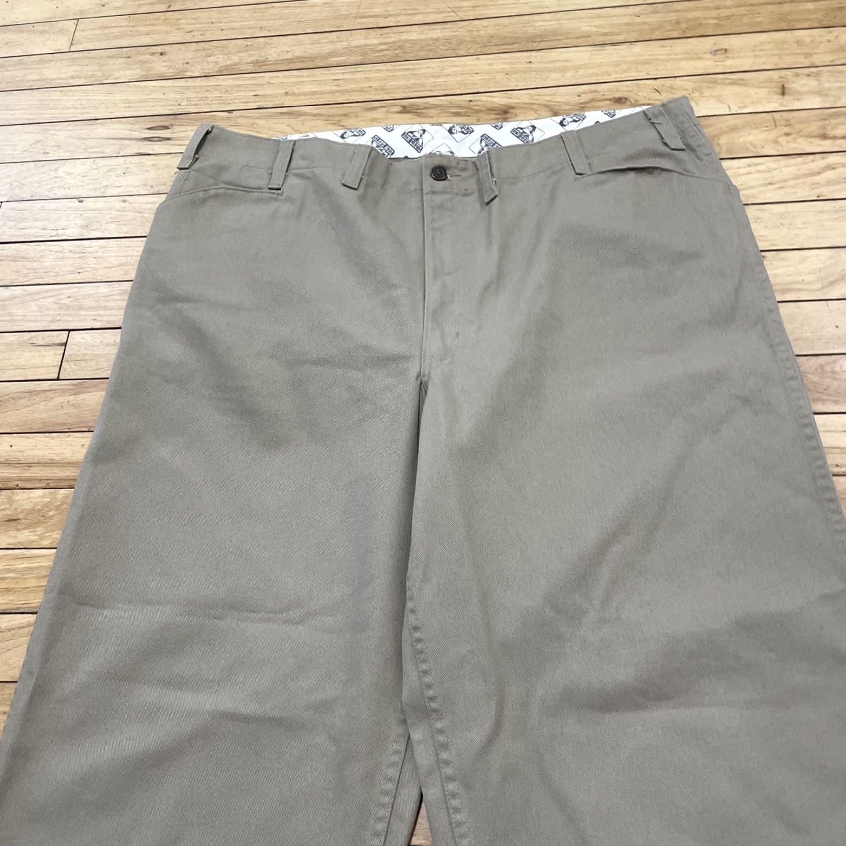 Ben Davis VINTAGE Ben Davis Gorilla Cut Pants Men 44x31 Workwear Pants Khaki Tan Wide-Leg Baggy 90s Chicano Skater Size US 44 / EU 60 - 6 Thumbnail