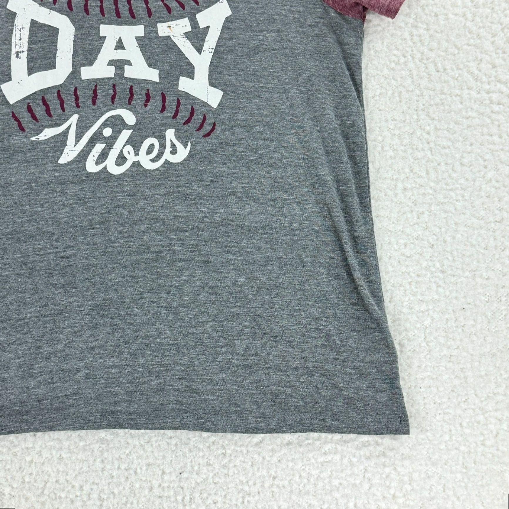 Torrid Torrid Gray Classic Fit T-Shirt Womens Large Casual Pullover Short Sleeve Crew Neck Graphic Print Cotton Polyester Rayon Size L / US 10 / IT 46 - 3 Thumbnail