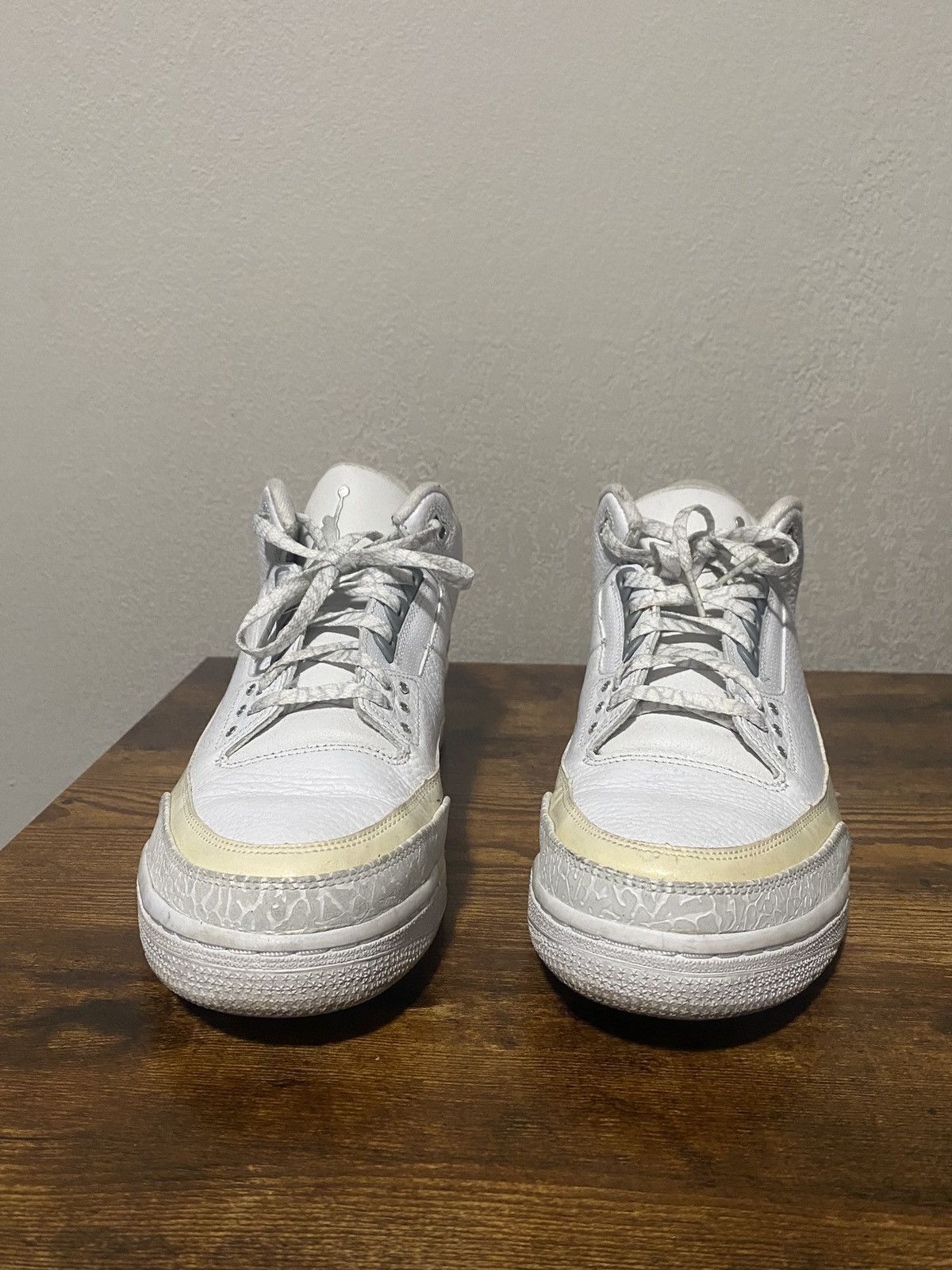 Jordan Brand Jordan Pure Money 3 2009 Size US 12 / EU 45 - 2 Thumbnail