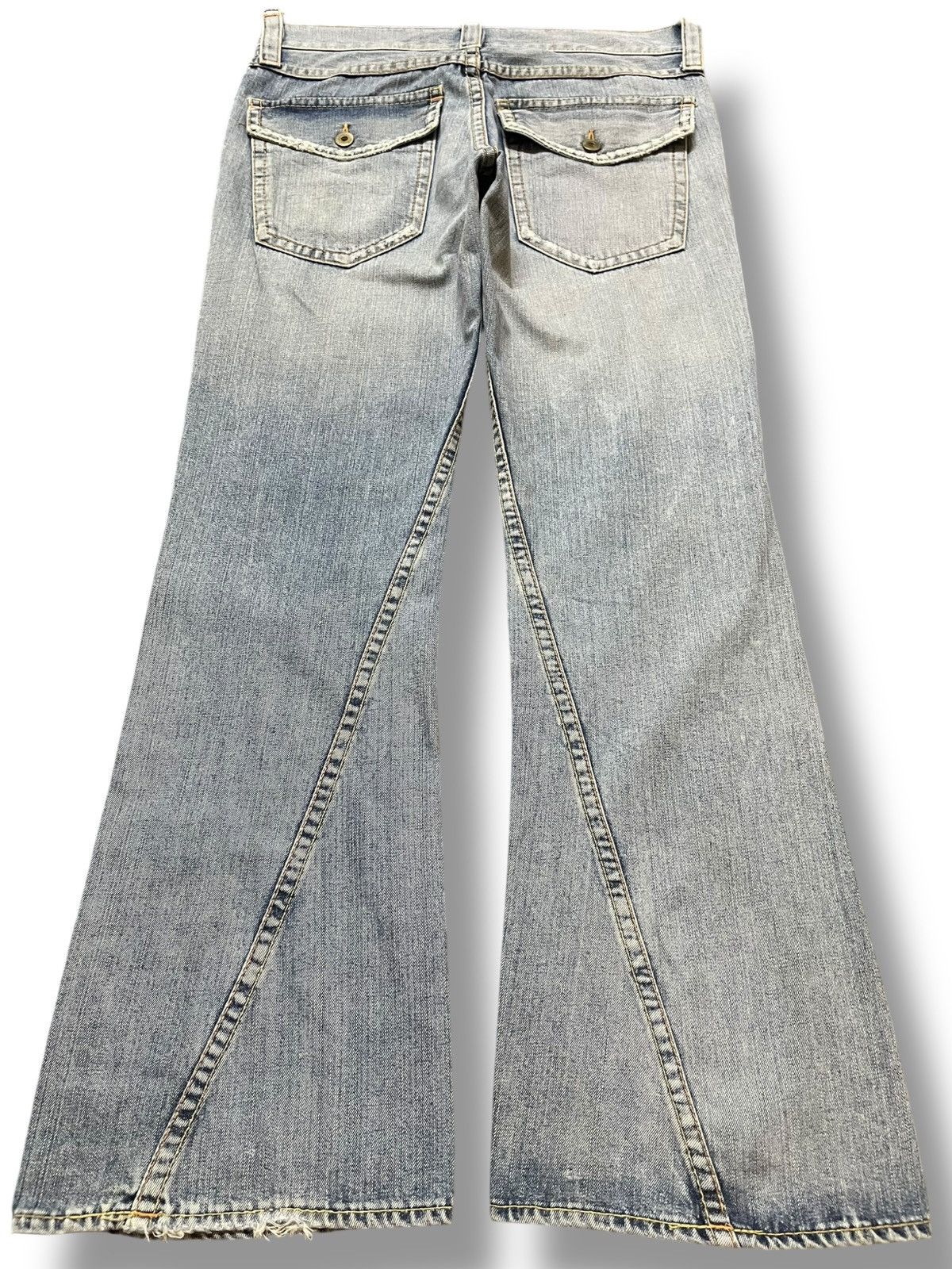 Japanese Brand Vintage Japanese Brand Flare Non-Alignment Faded Denim Size US 35 - 5 Thumbnail