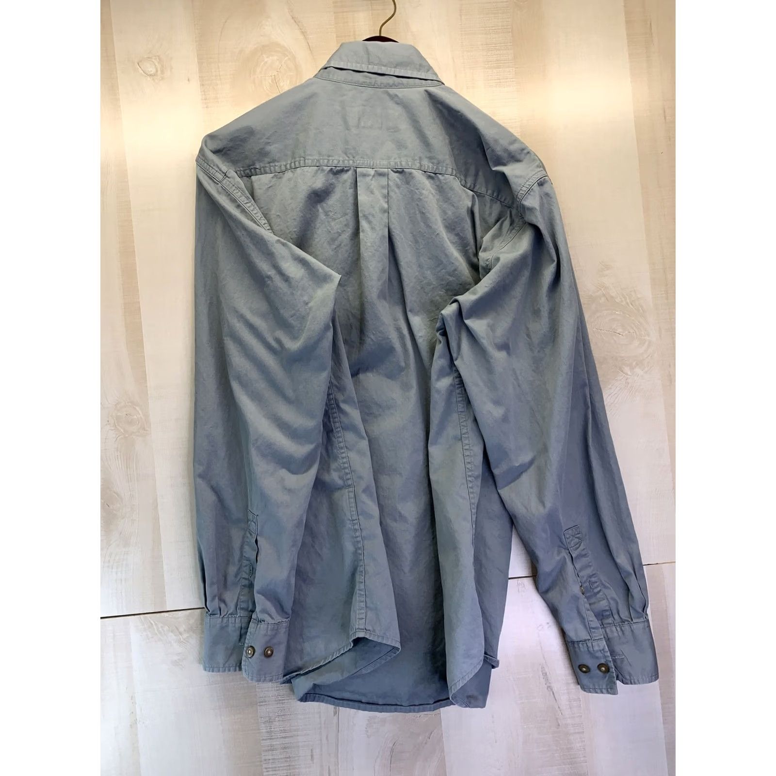 Eddie Bauer VINTAGE? No -> Eddie Bauer Men’s Button-Up Shirt L Blue Long Sleeve Solid Casual Travel Size US L / EU 52-54 / 3 - 8 Thumbnail
