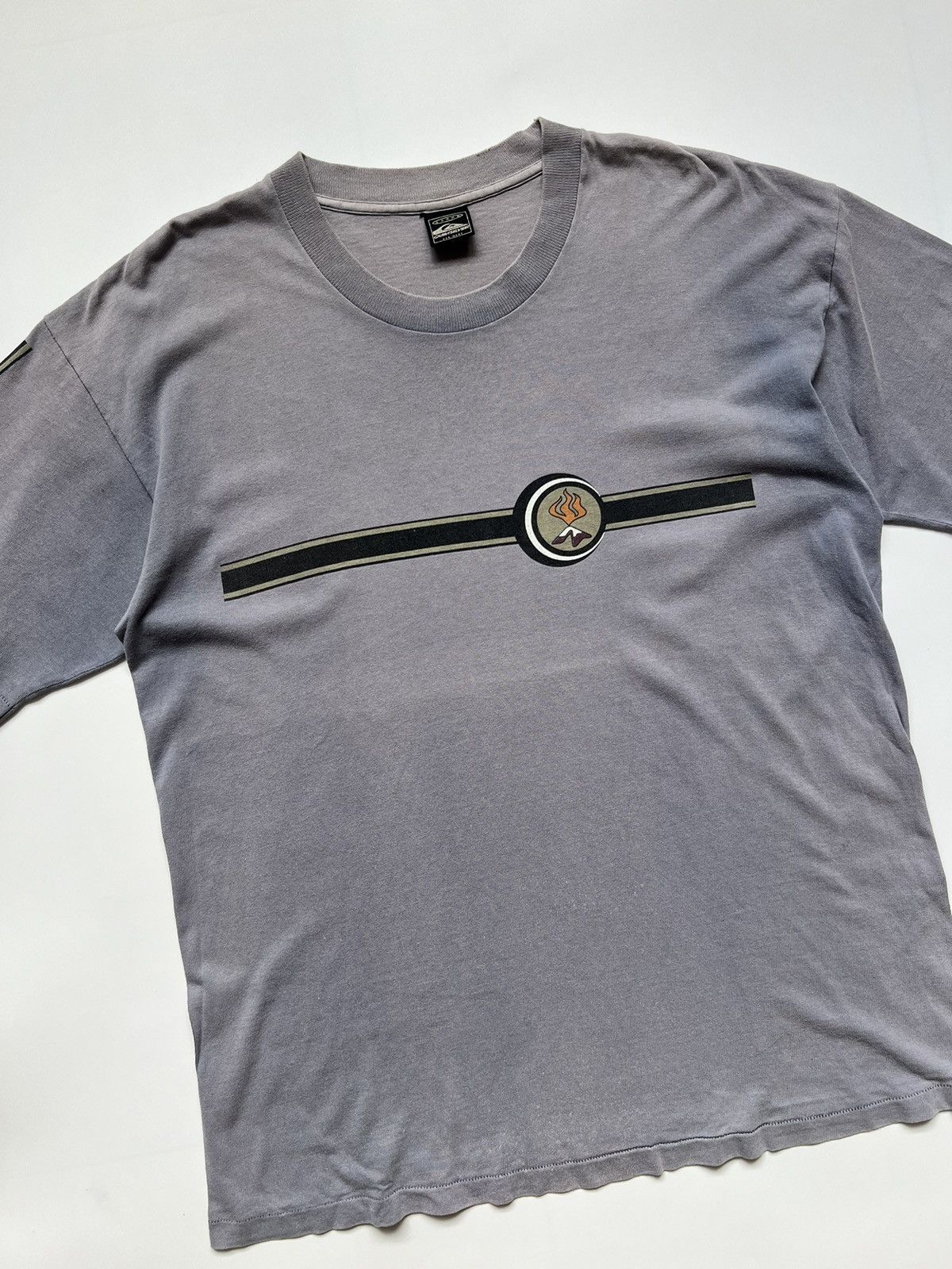 Quicksilver 1990s Quicksilver Surf Vintage Tees Size US L / EU 52-54 / 3 - 5 Thumbnail