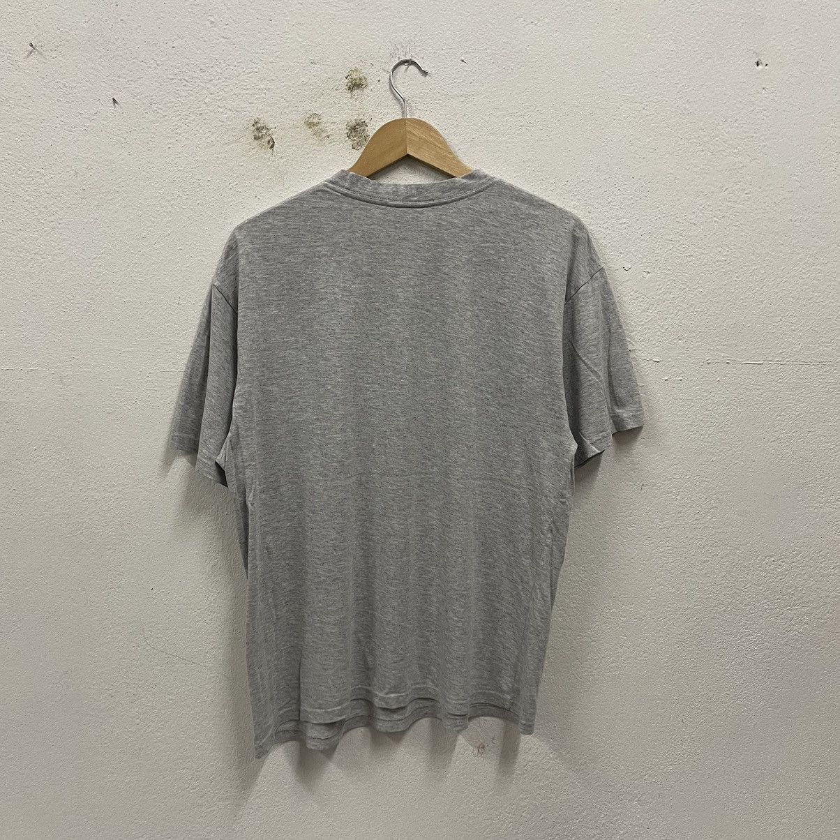 Nike × Vintage 🔥🔥Vintage 90s Nike Swoosh USA Badge Design Skate Tee Size US L / EU 52-54 / 3 - 2 Thumbnail