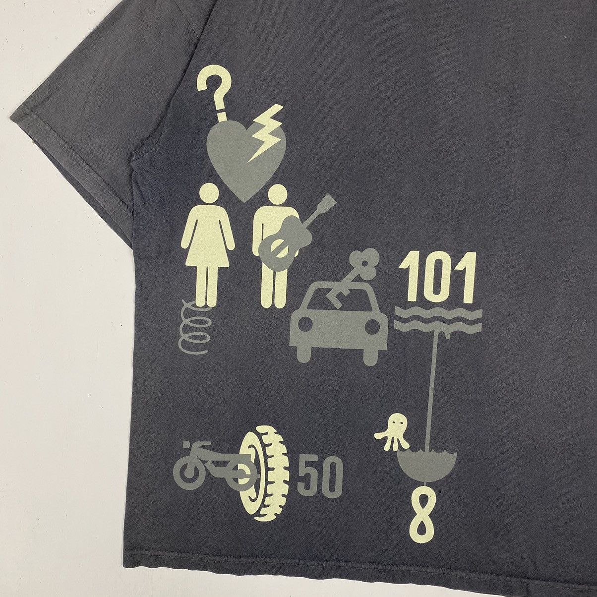 Band Tees × Vintage VINTAGE RADWIMPS SPRING ROLL TOUR JAPANESE BAND TEE Size US M / EU 48-50 / 2 - 3 Thumbnail