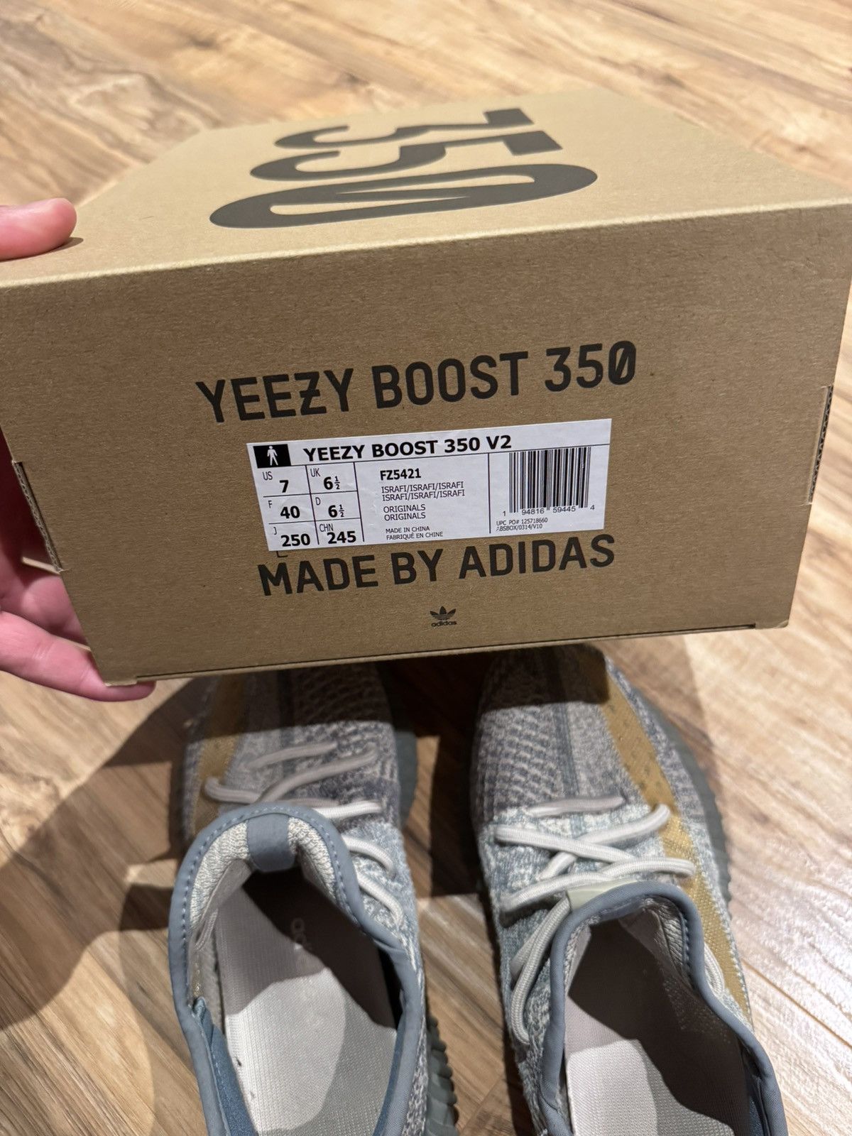 Yeezy Yeezy Boost 350 V2 Size US 7 / EU 40 - 12 Thumbnail