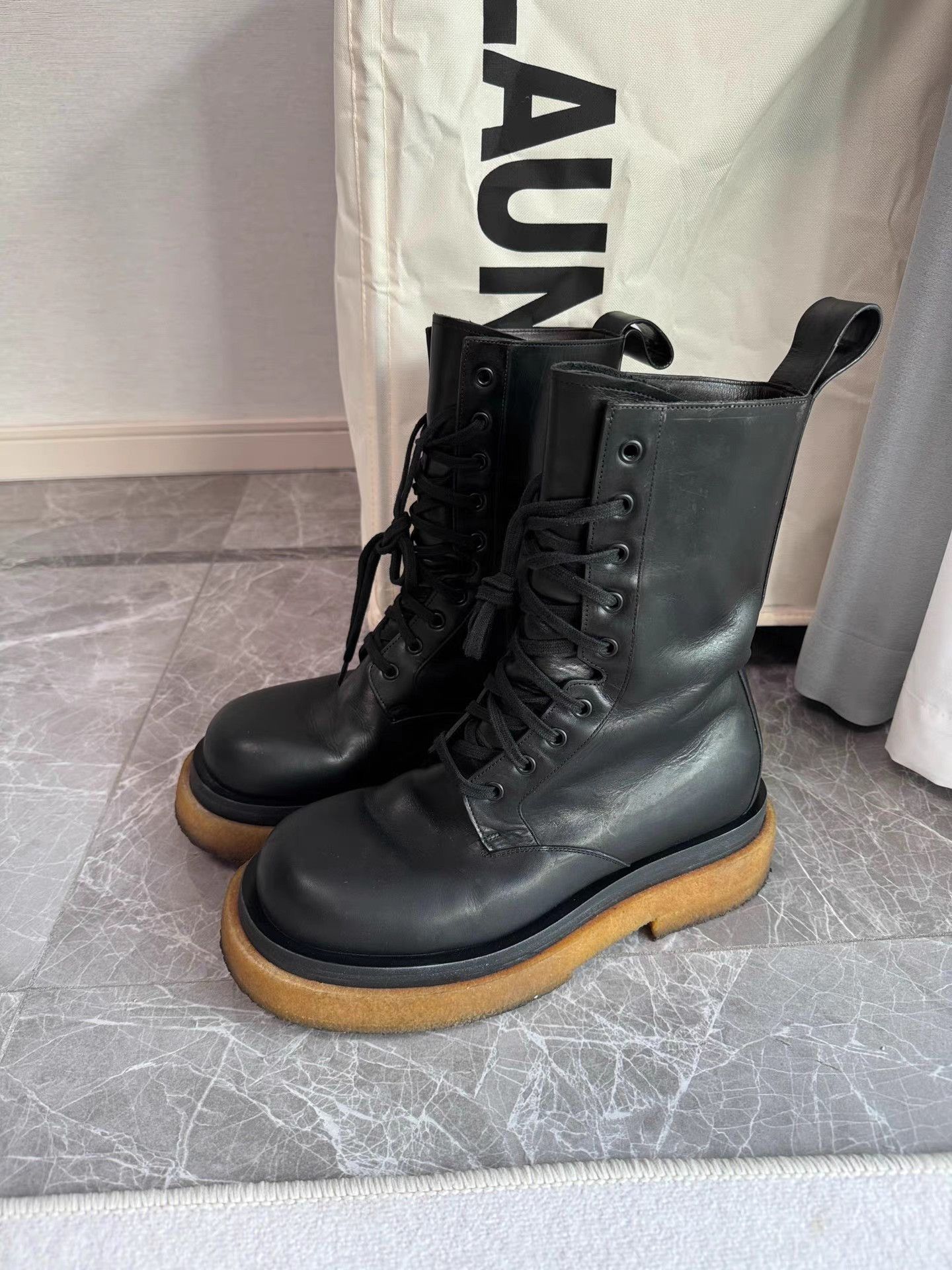 Bottega Veneta Bottega Veneta Lug Combat Boots K6 Size US 7 / EU 40 - 1 Thumbnail