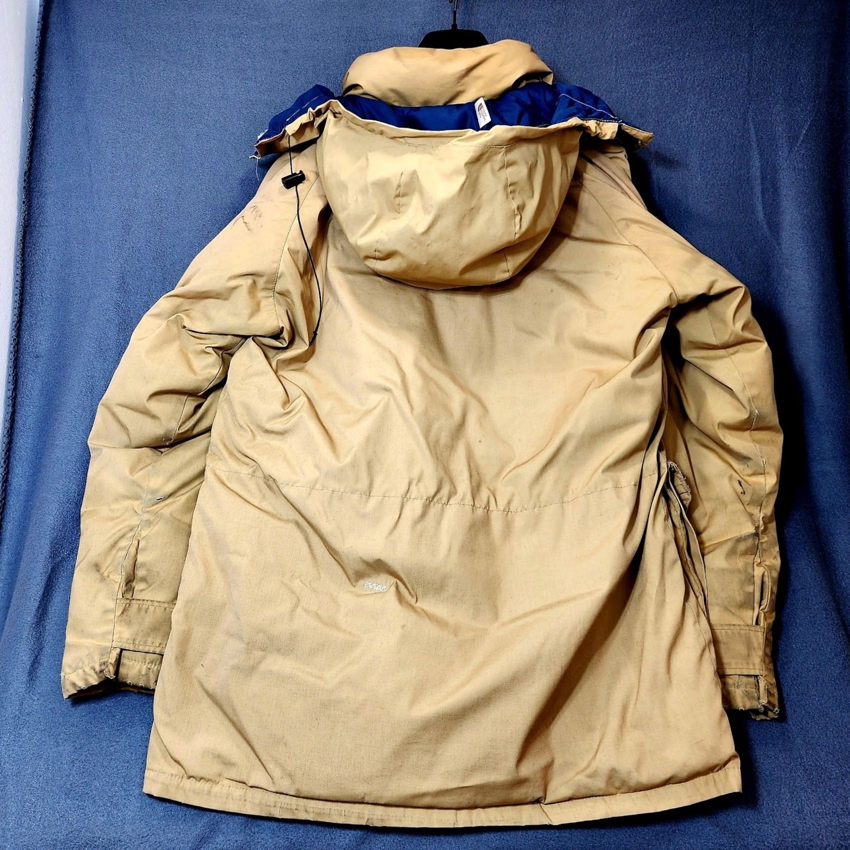 The North Face VINTAGE The North Face Coat Parka XL Mens Down Mid-Length Zip Tan 80s USA Grunge Size US XL / EU 56 / 4 - 2 Thumbnail