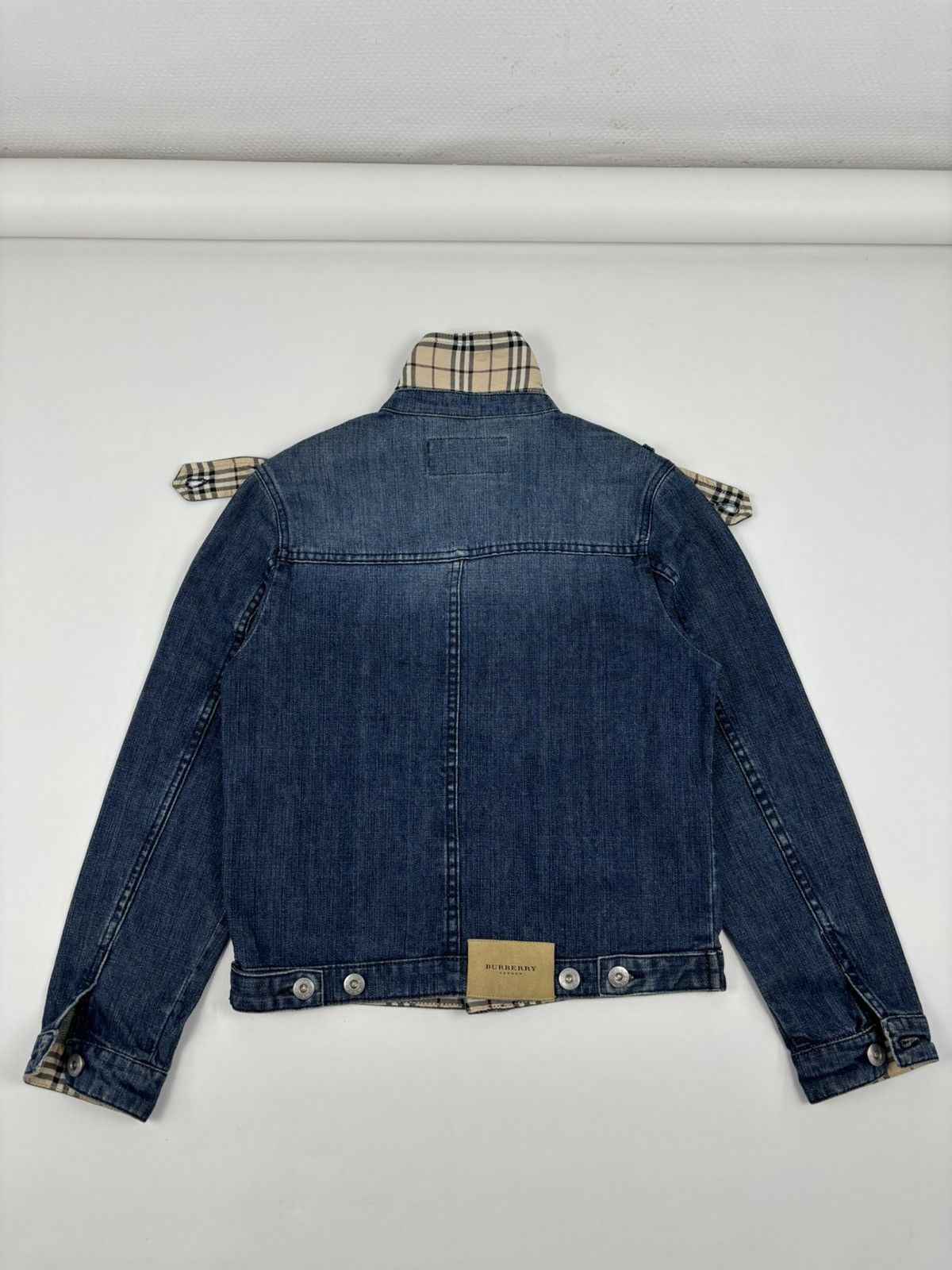 Burberry × Burberry Prorsum × Vintage BURBERRYS Nova Check Trim Denim Blue Trucker Buttons Jacket Jean Crop Bomber XS-S Size XS / US 0-2 / IT 36-38 - 9 Thumbnail