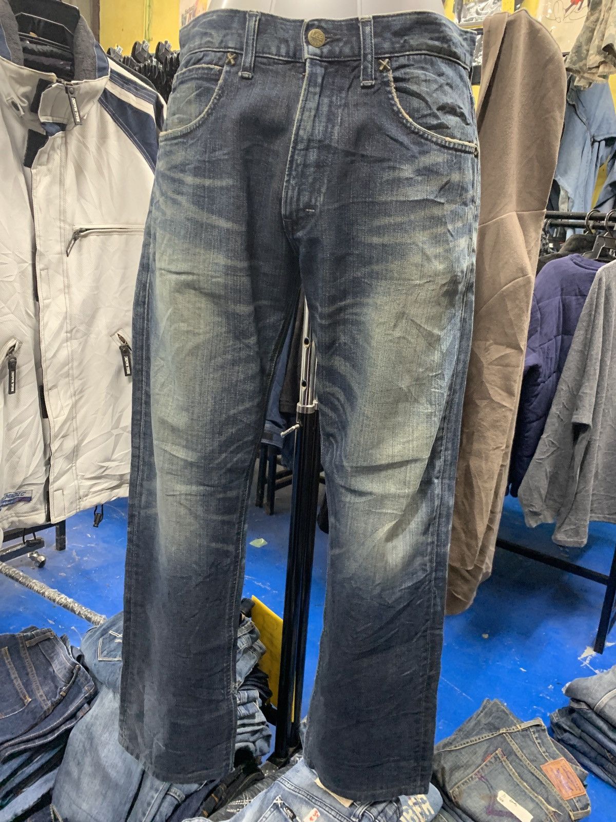 Lee 90s LEE RIDER NICE FADED. Size US 34 / EU 50 - 12 Thumbnail
