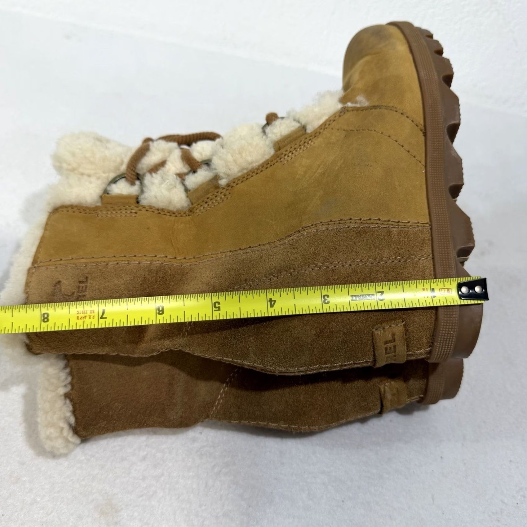 SOREL Sorel Joan of Arctic Wedge II Shearling Boots Size 6.5 Womens Light Brown Brown Leather Narrowed Options? Size US 7 / IT 37 - 2 Thumbnail
