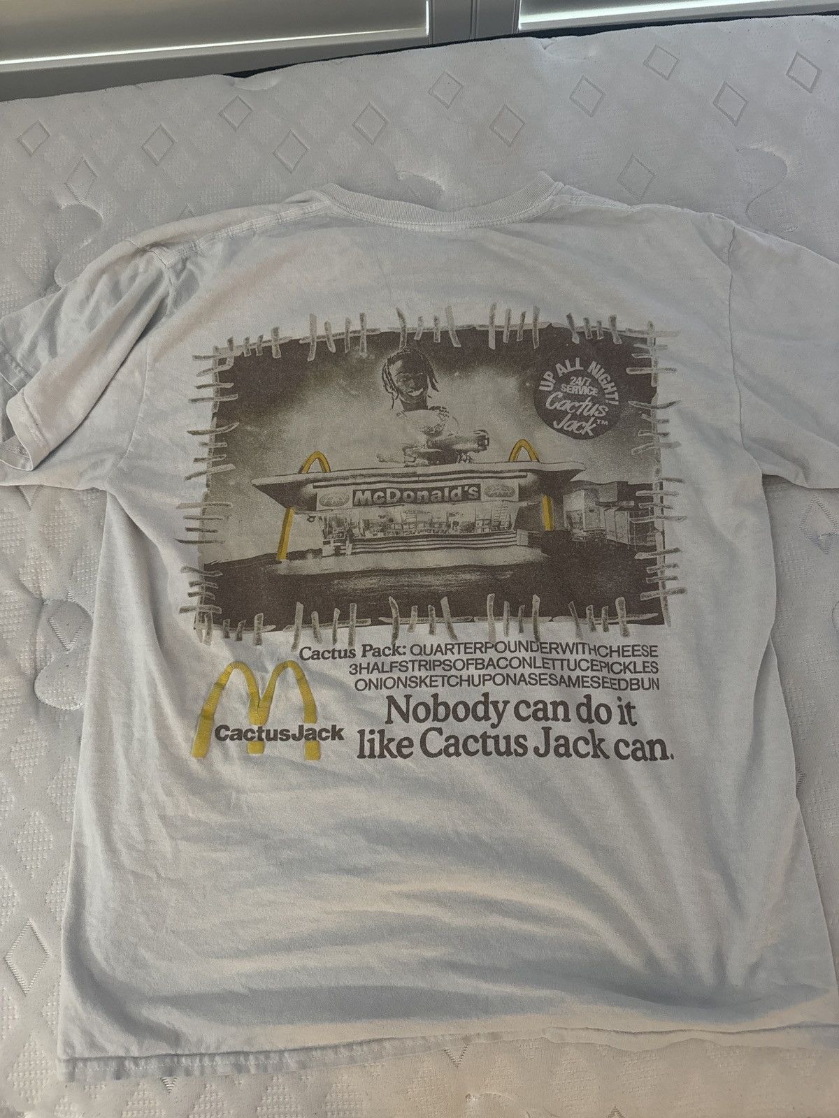 Travis Scott Cactus Jack McDonalds Shirt Size US M / EU 48-50 / 2 - 2 Thumbnail