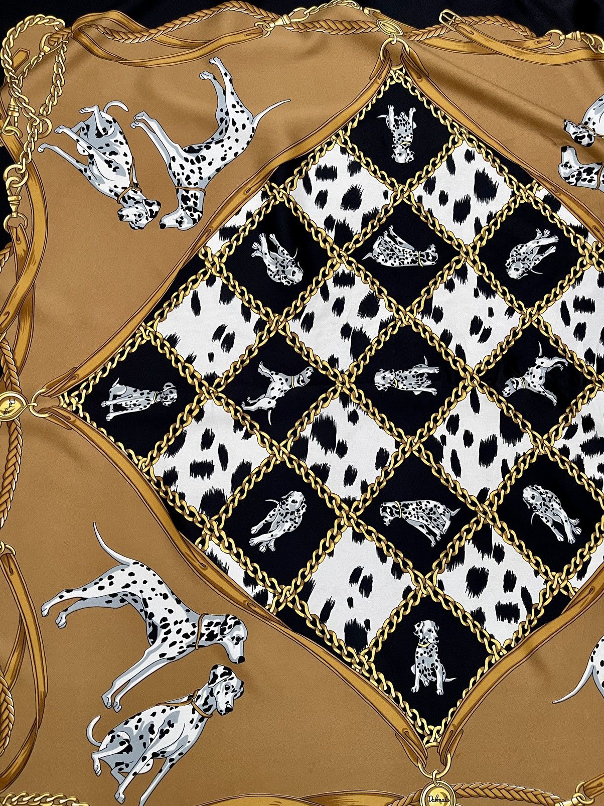 Vintage DALMATION POLYESTER SCARVES Size ONE SIZE - 7 Thumbnail