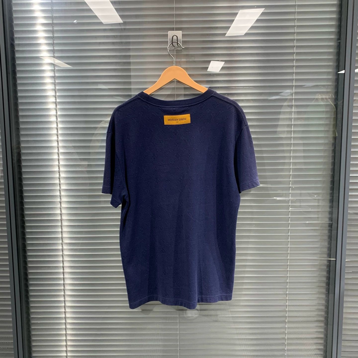 Louis Vuitton Louis Vuitton Navy All-Over Ocean Beaded Tee S 99 New 010 Size US S / EU 44-46 / 1 - 2 Thumbnail