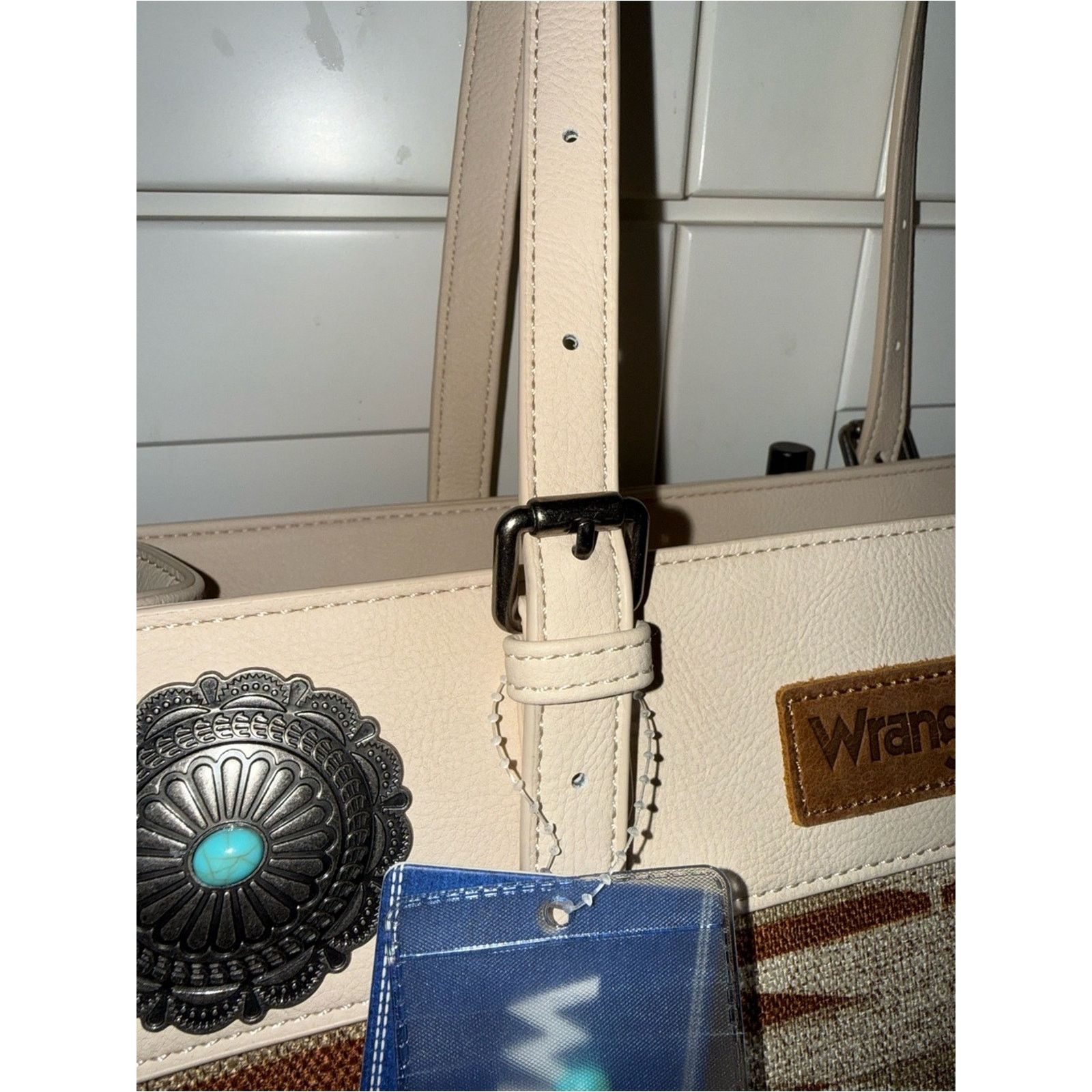 Wrangler Wrangler Beige Aztec Tote Bag WRANGLER LEATHER PATCH POCKET Size ONE SIZE - 6 Thumbnail