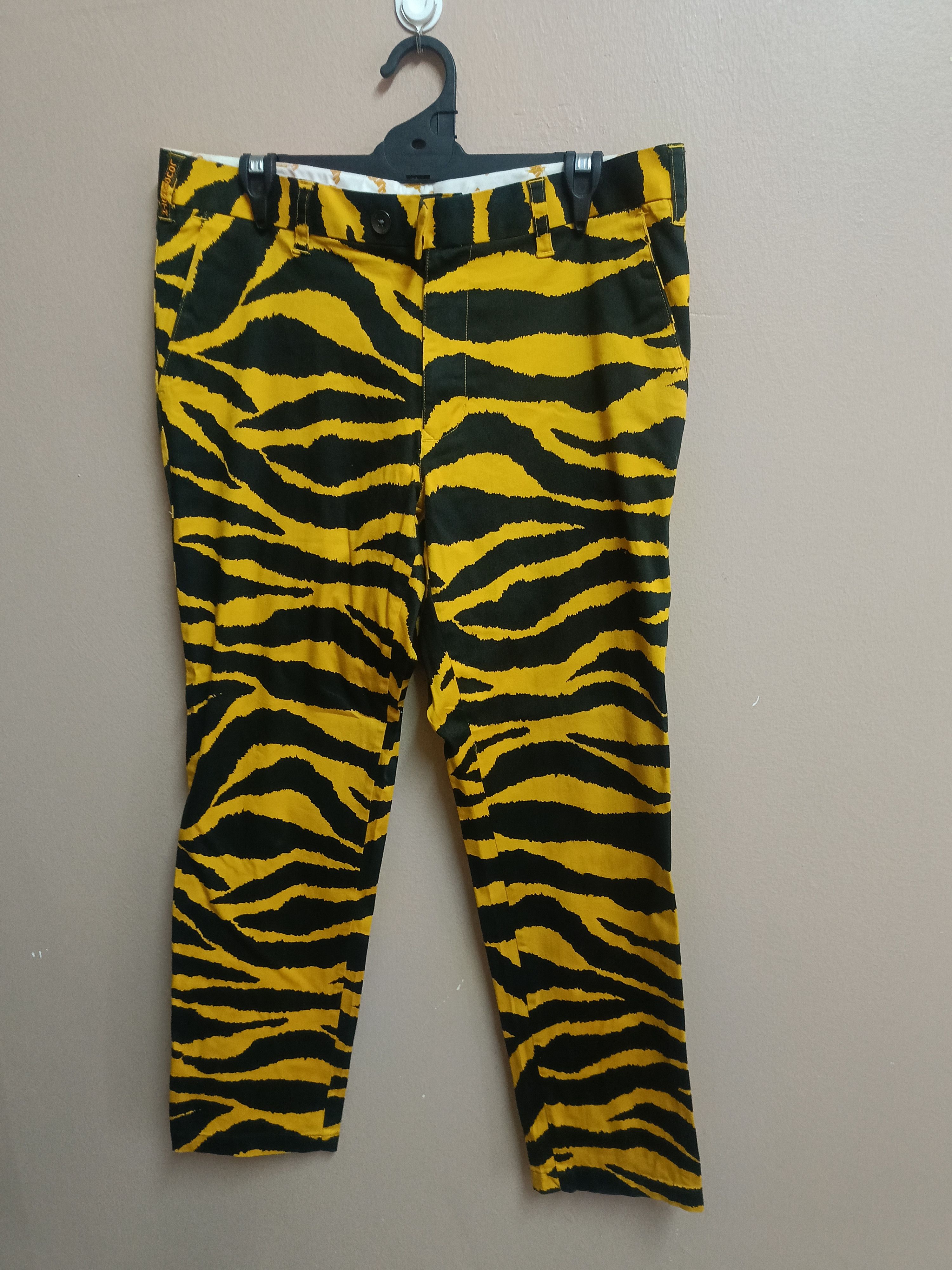 Japanese Brand Loudmouth Golf Pants Tiger Size US 34 / EU 50 - 1 Thumbnail