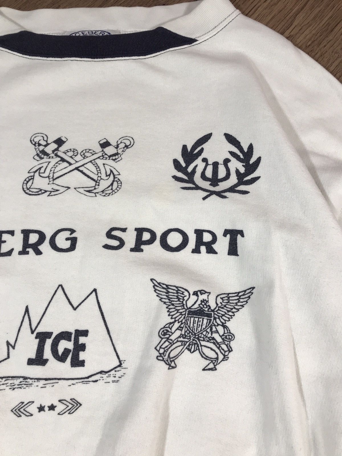 Iceberg Iceberg Vintage Sweatshirt Size L Size US L / EU 52-54 / 3 - 4 Thumbnail