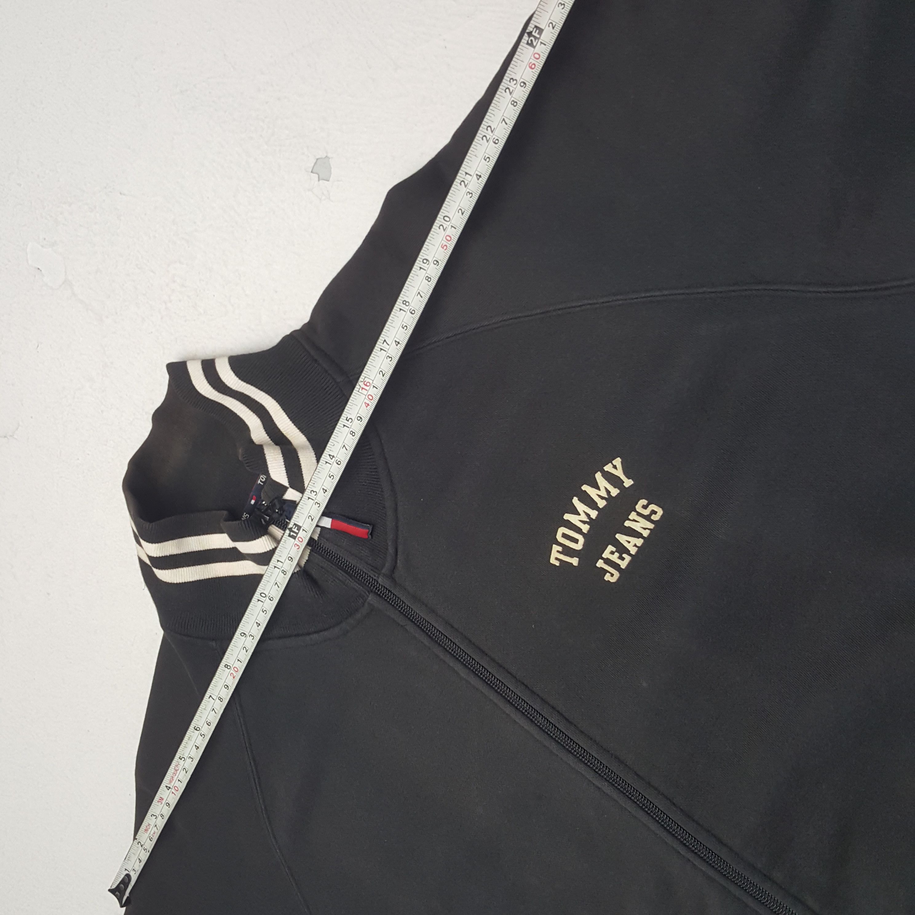 Tommy Jeans × Vintage Vintage Tommy Hilfiger American Style Sweater Jacket Size US XL / EU 56 / 4 - 5 Thumbnail