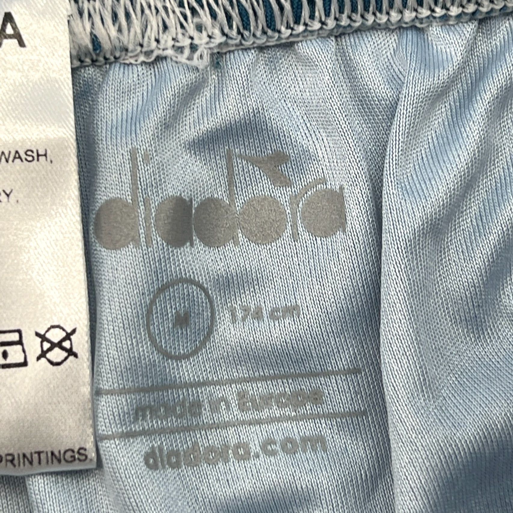 Diadora Diadora FK Bodo Glimt 2021 2022 Away Shorts Medium Adult Football Norway Blue Athletic Shorts Mens M Blue Diadora Norway Away Football Shorts? Size US 31 - 6 Thumbnail