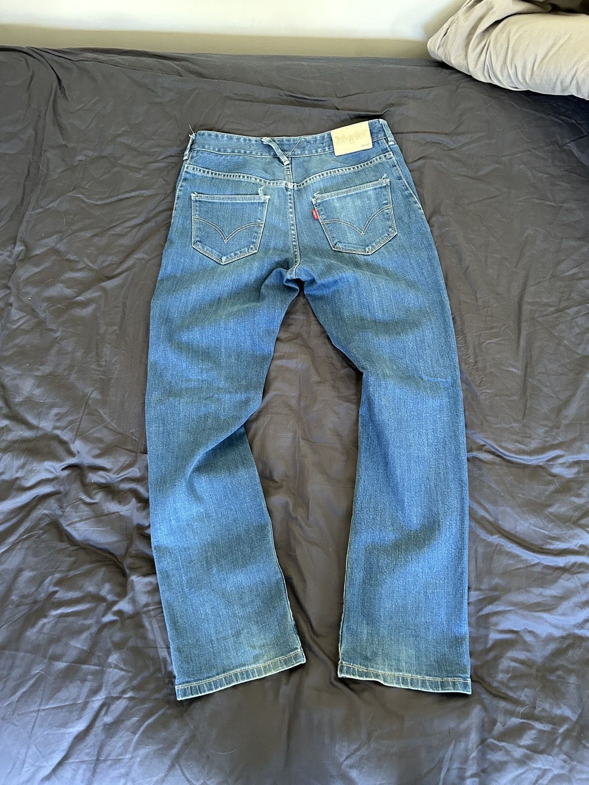Levi's Levi’s Straight Leg Jeans Size US 30 / EU 46 - 2 Thumbnail