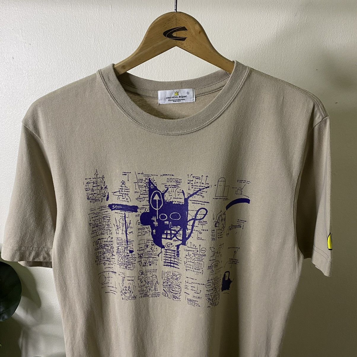 Jean-Michel Basquiat × Vintage Vintage 2000s JMB Art x Uniqlo Collaboration Tee Size US S / EU 44-46 / 1 - 2 Thumbnail