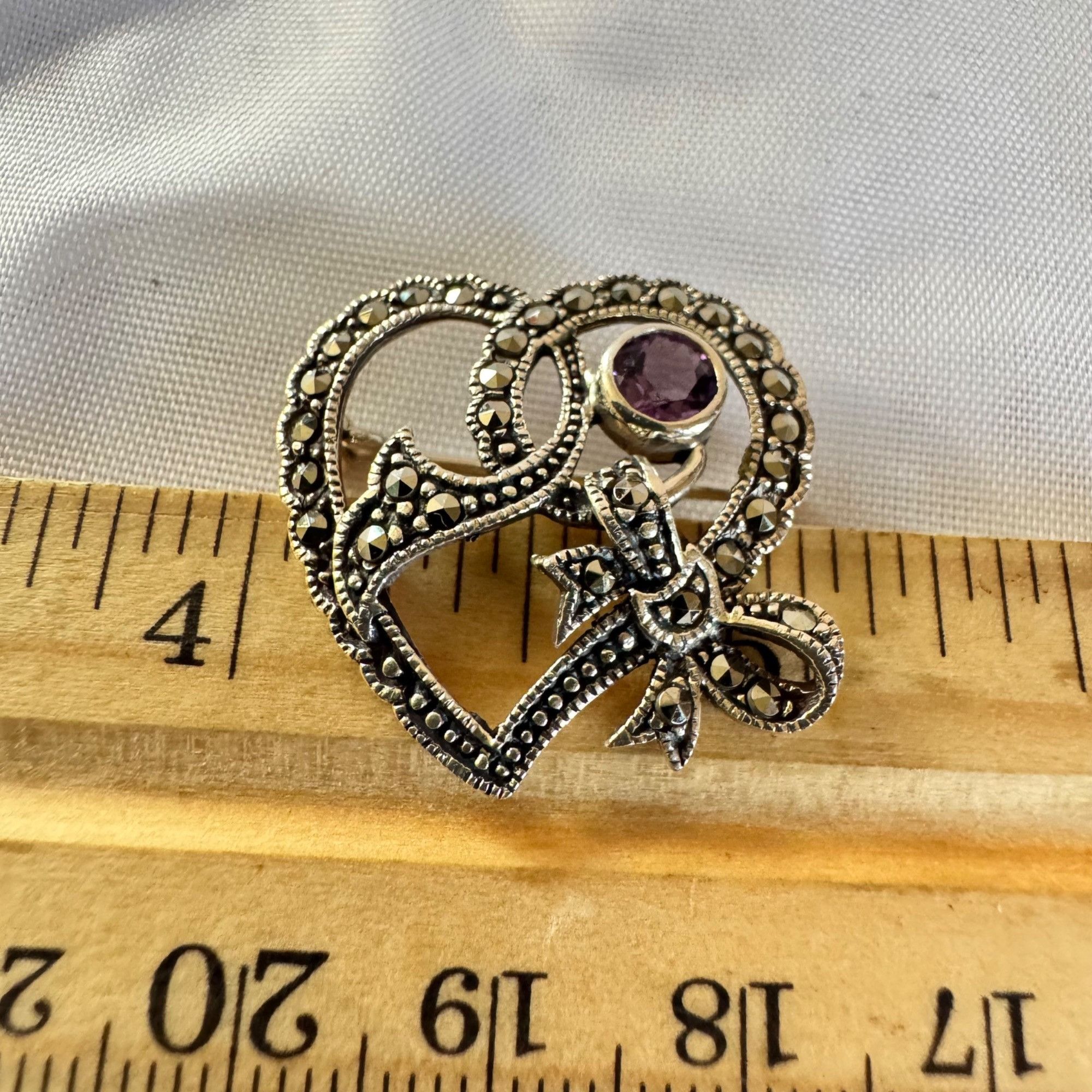 Vintage VTG Sterling Silver 925 Amethyst & Marcasite Scroll Heart Br Size ONE SIZE - 5 Thumbnail