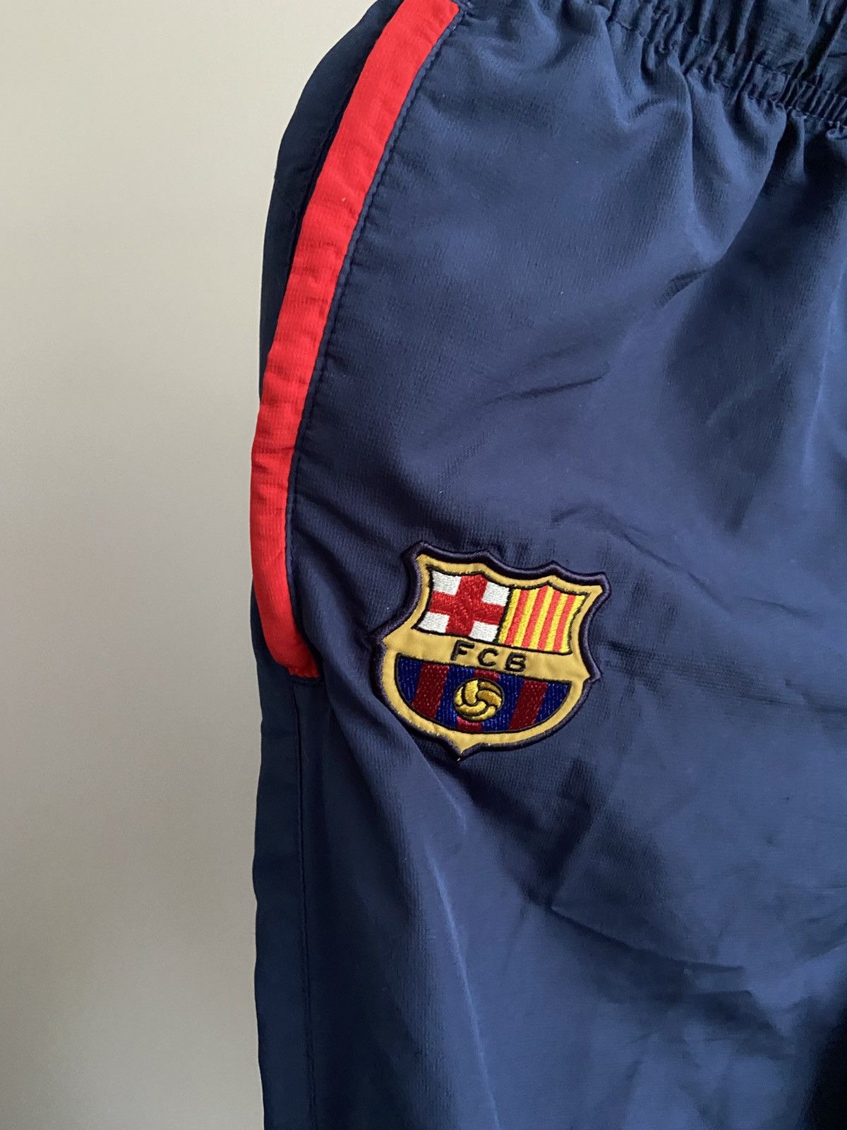 Nike Nike 90 Barcelona 2005/06 Soccer Track Pant Size US 31 - 3 Thumbnail
