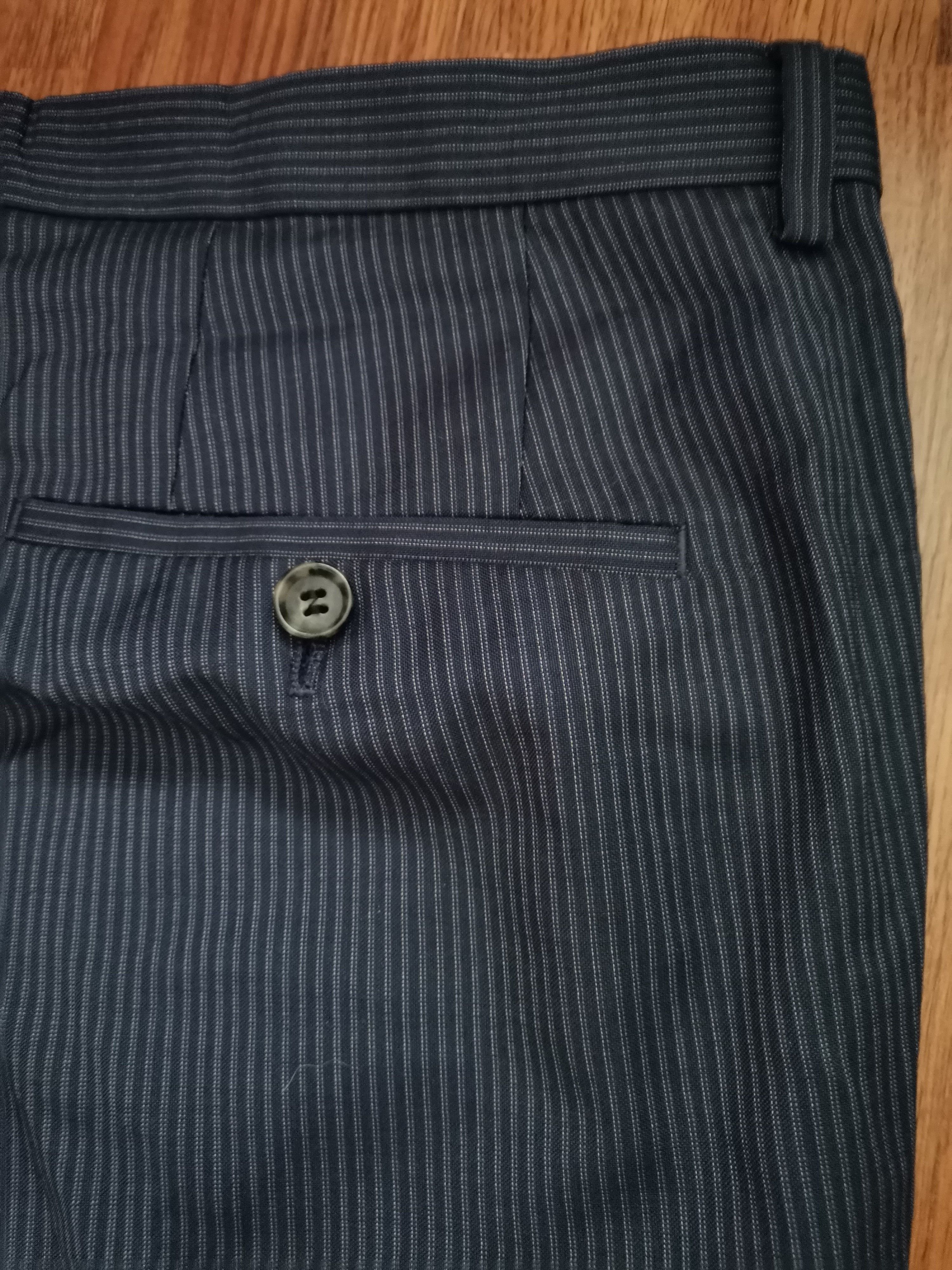 Hugo Boss Hugo Boss Striped Suit Size 44R - 7 Thumbnail