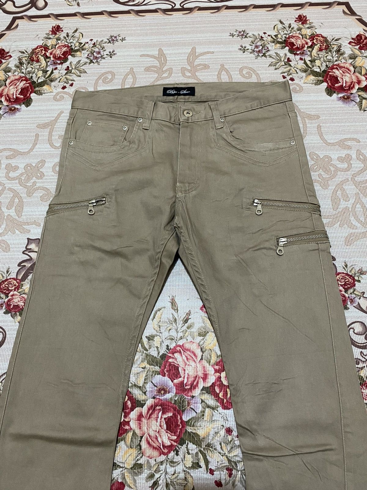 Japanese Brand Y2K Bike + Star Multipocket Flare Pants Size US 32 / EU 48 - 4 Thumbnail