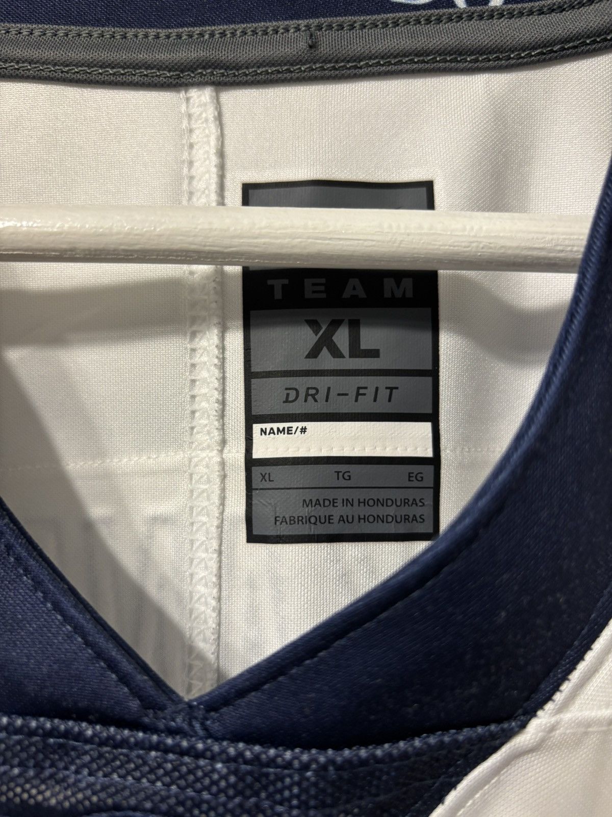 Nike Tottenham x NFL Kane 10 Size US XL / EU 56 / 4 - 4 Thumbnail