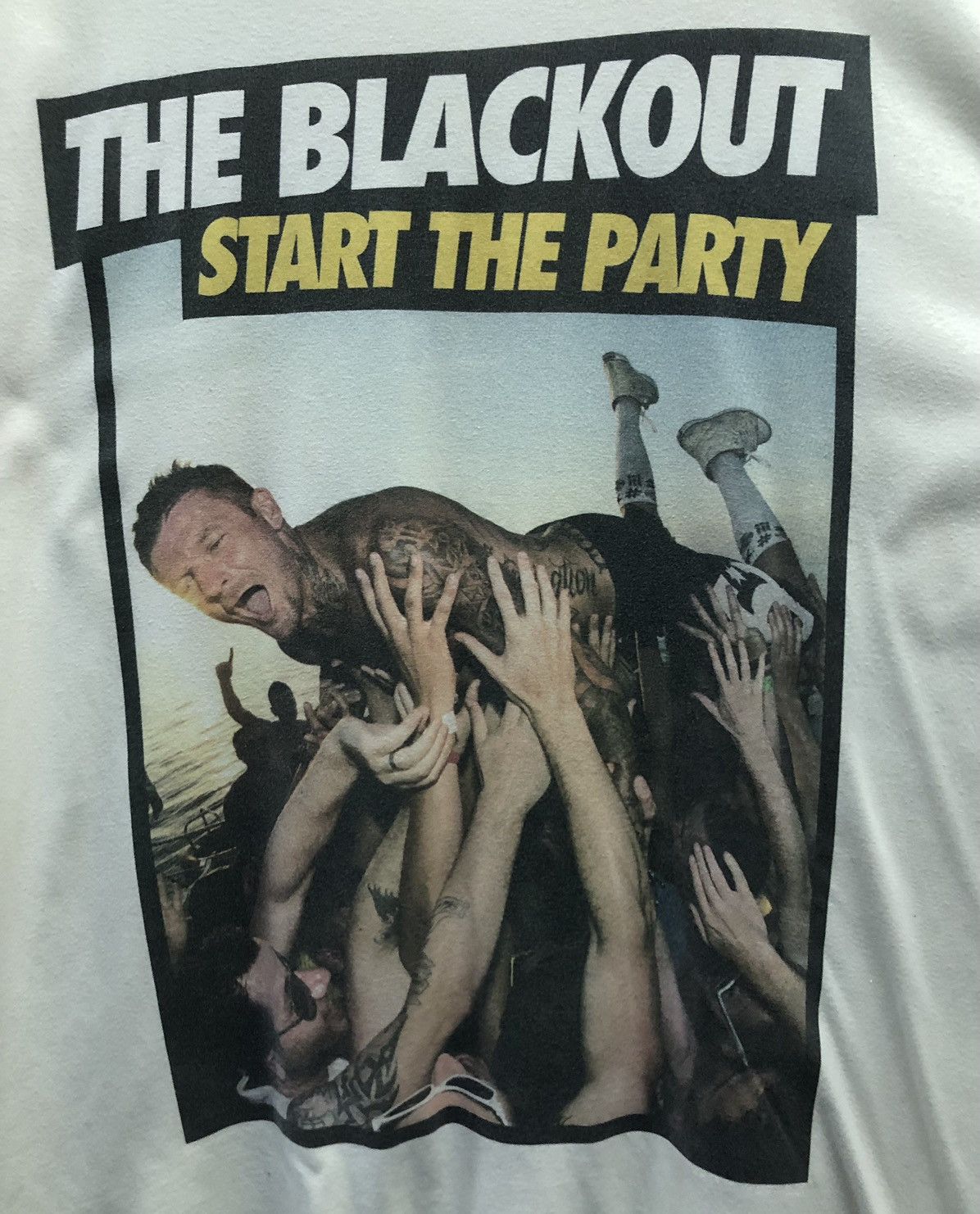 Band Tees Vintage Band The Blackout Start The Party Shirt Size US XL / EU 56 / 4 - 3 Thumbnail