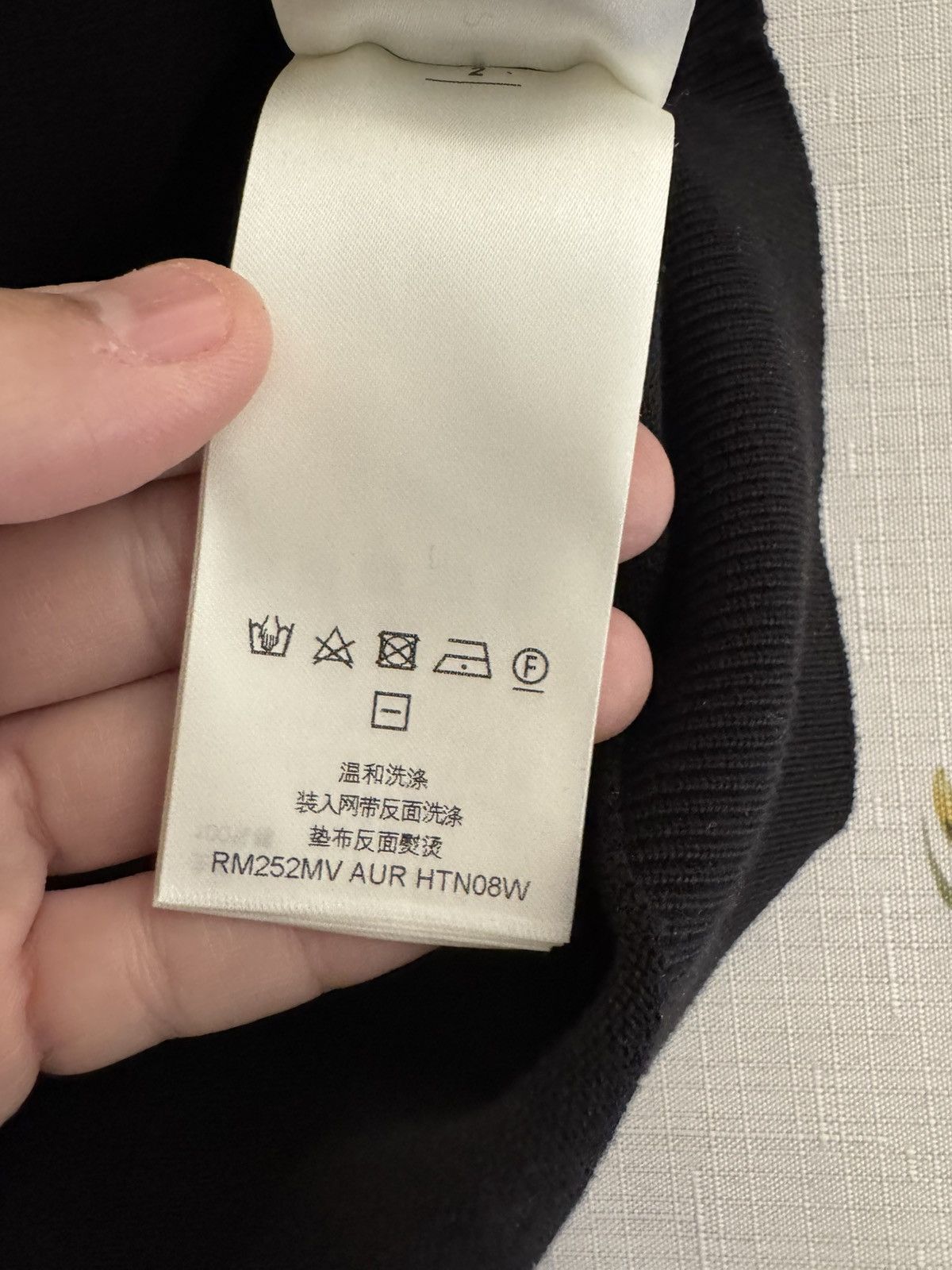 Louis Vuitton louis vuitton shirt Size US XL / EU 56 / 4 - 11 Thumbnail
