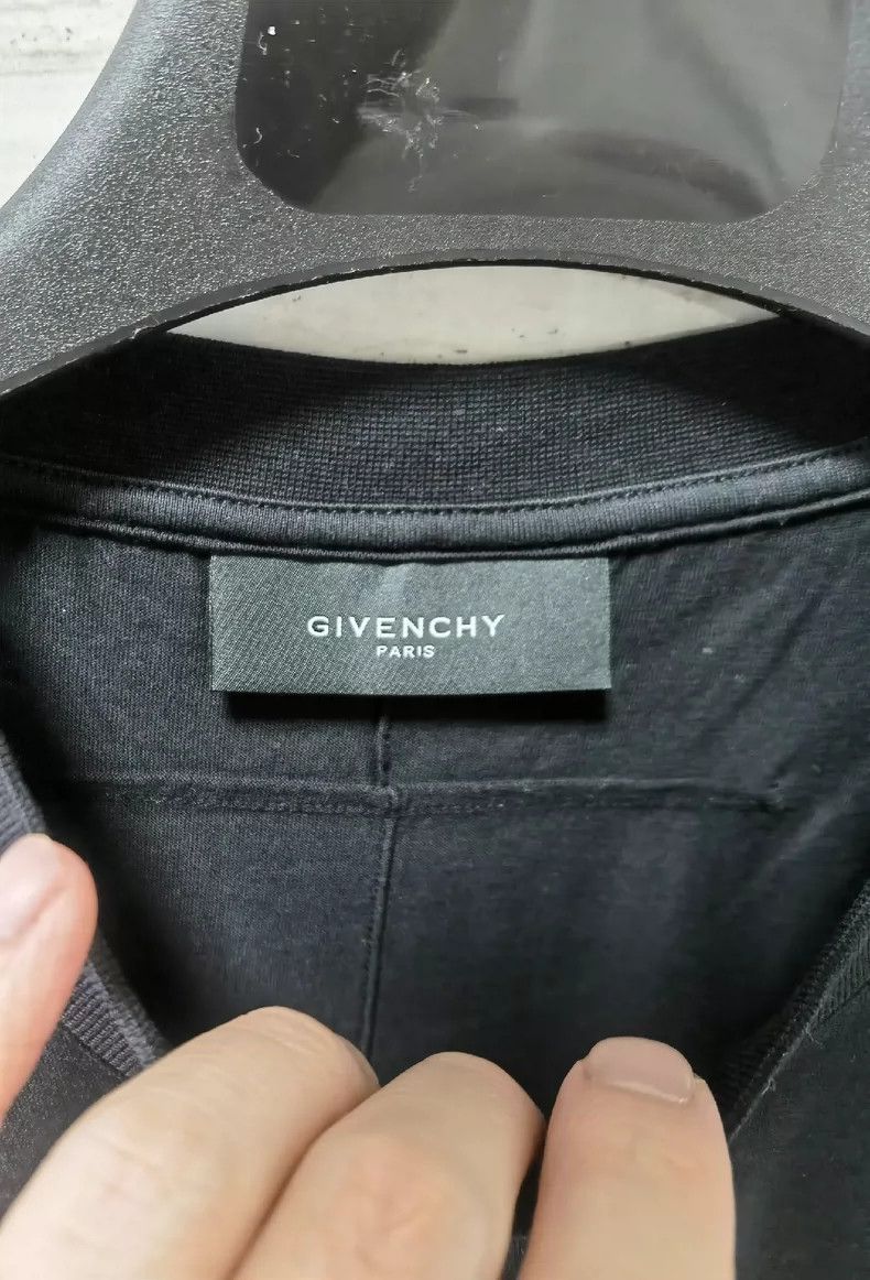 Givenchy Givenchy Short-sleeve Size US S / EU 44-46 / 1 - 3 Thumbnail