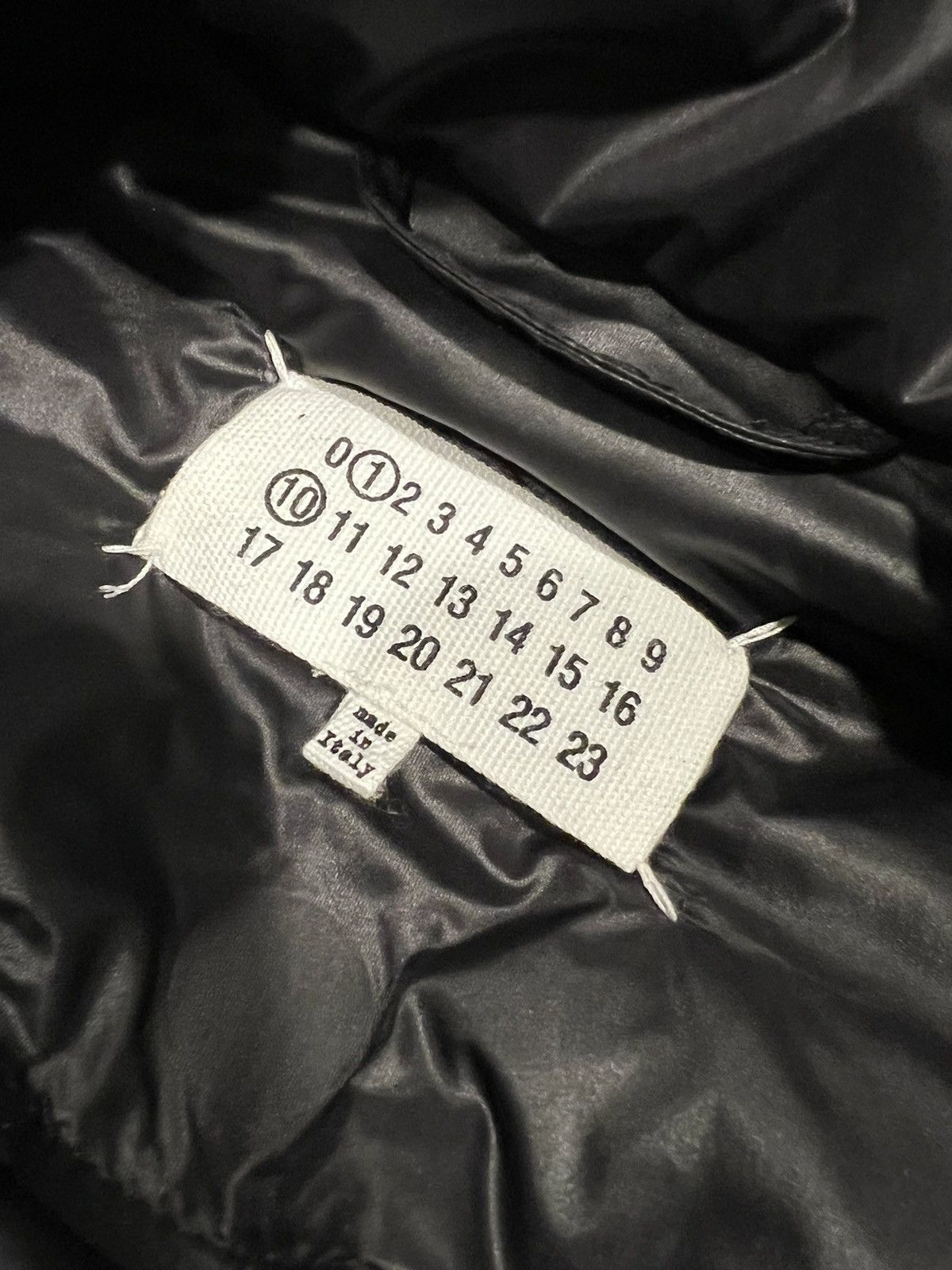 Maison Margiela Maison margiela quilted padded jacket. 38/48/M. $3000 Size US M / EU 48-50 / 2 - 3 Thumbnail
