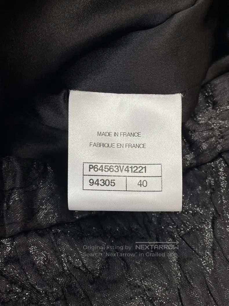 Chanel Chanel Black V-neck jacket Size S / US 4 / IT 40 - 5 Thumbnail